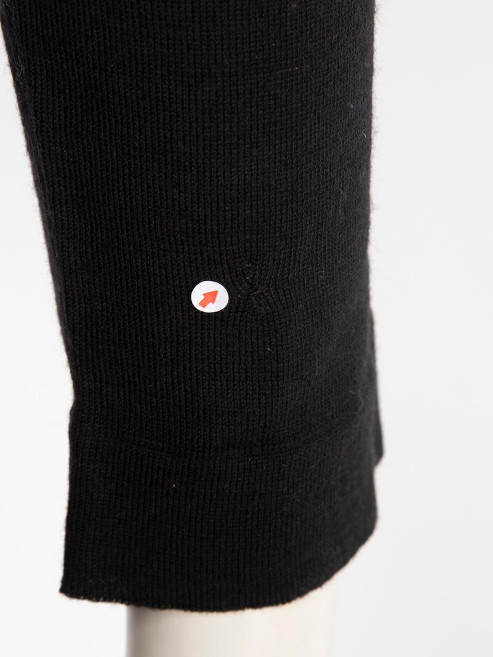 Top à col orné en tricot noir Burberry Taille M Bon état - En vente à London, GB