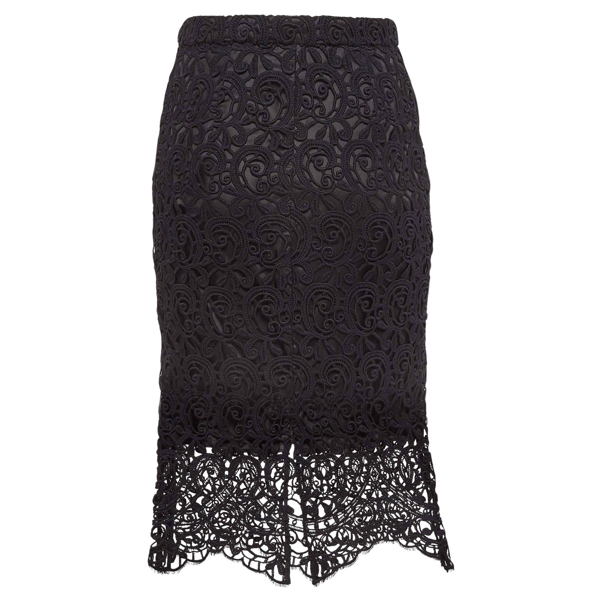 Burberry Black Lace Pencil Midi Skirt S For Sale