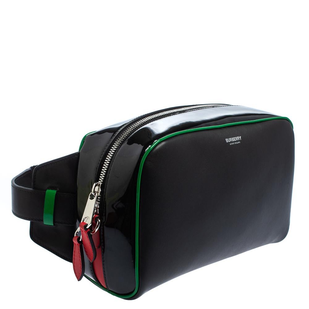 Burberry Black Leather and Patent Leather Cube Bumbag In New Condition In Dubai, Al Qouz 2