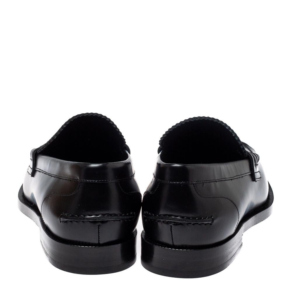 Burberry Black Leather Bedmont Penny Loafers Size 39.5 In New Condition In Dubai, Al Qouz 2