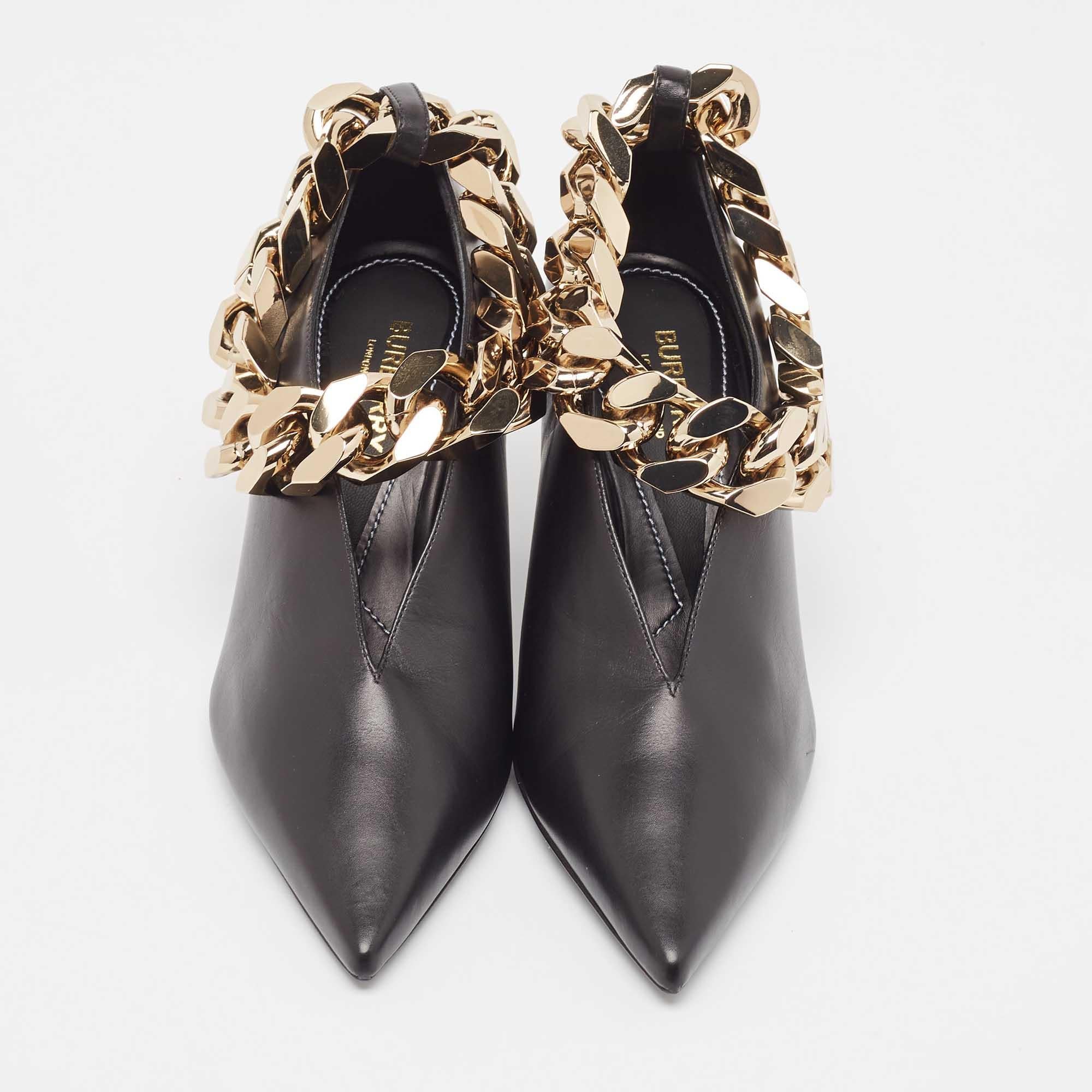 Noir Burberry - Escarpins à chaîne en cuir noir Brierfield - Taille 36 en vente