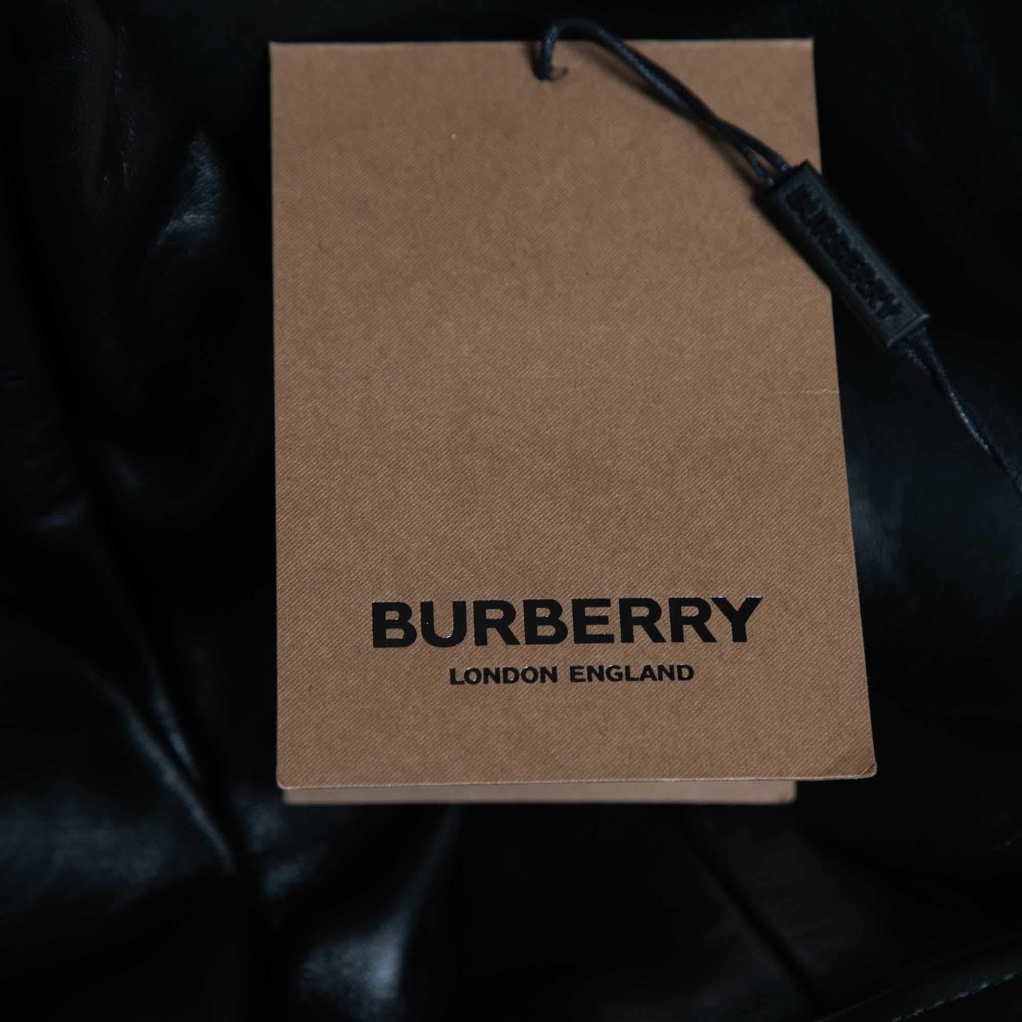 Burberry Schwarzer Bleistiftrock aus Leder mit Ausschnitt XS Damen im Angebot