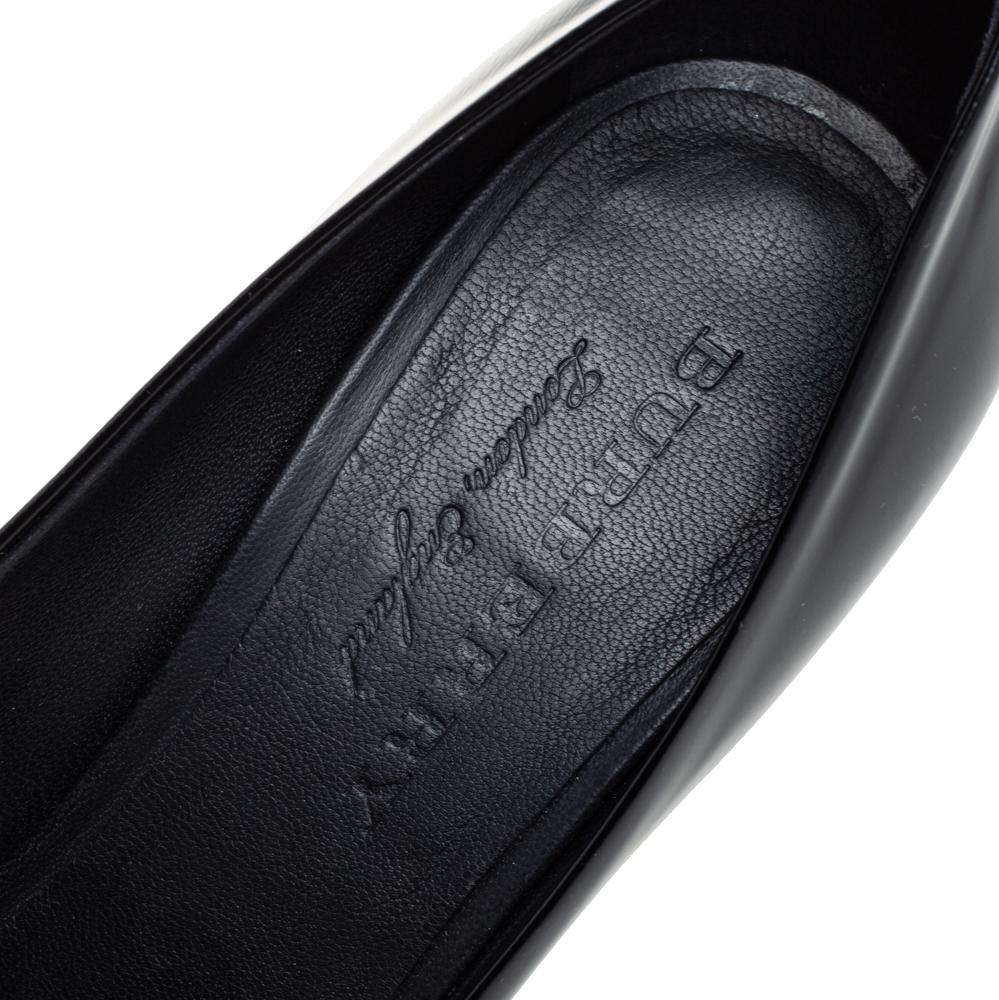 Burberry Schwarze Flanagan-Pumps aus Leder mit spitzer Zehe Größe 39,5 3