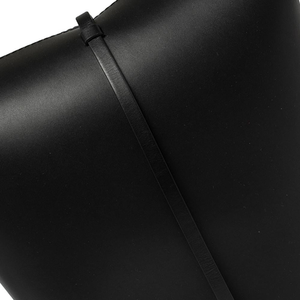 Burberry Black Leather Large Bucket Bag 2