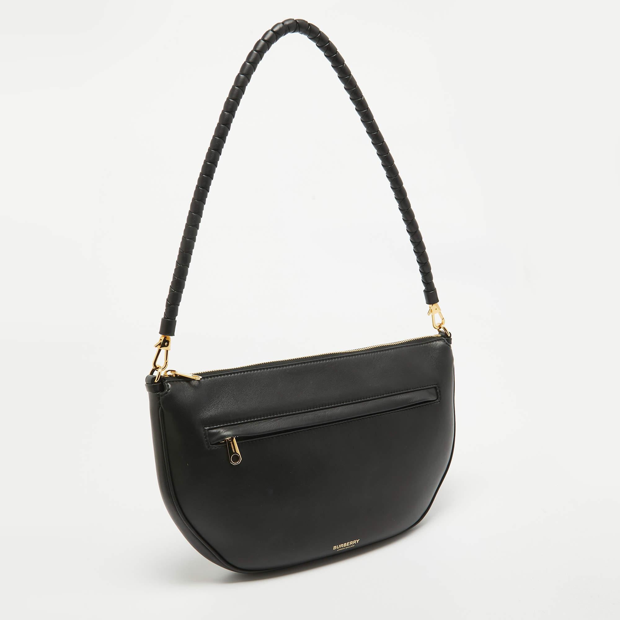 Burberry Black Leather Large Olympia Shoulder Bag In Excellent Condition For Sale In Dubai, Al Qouz 2