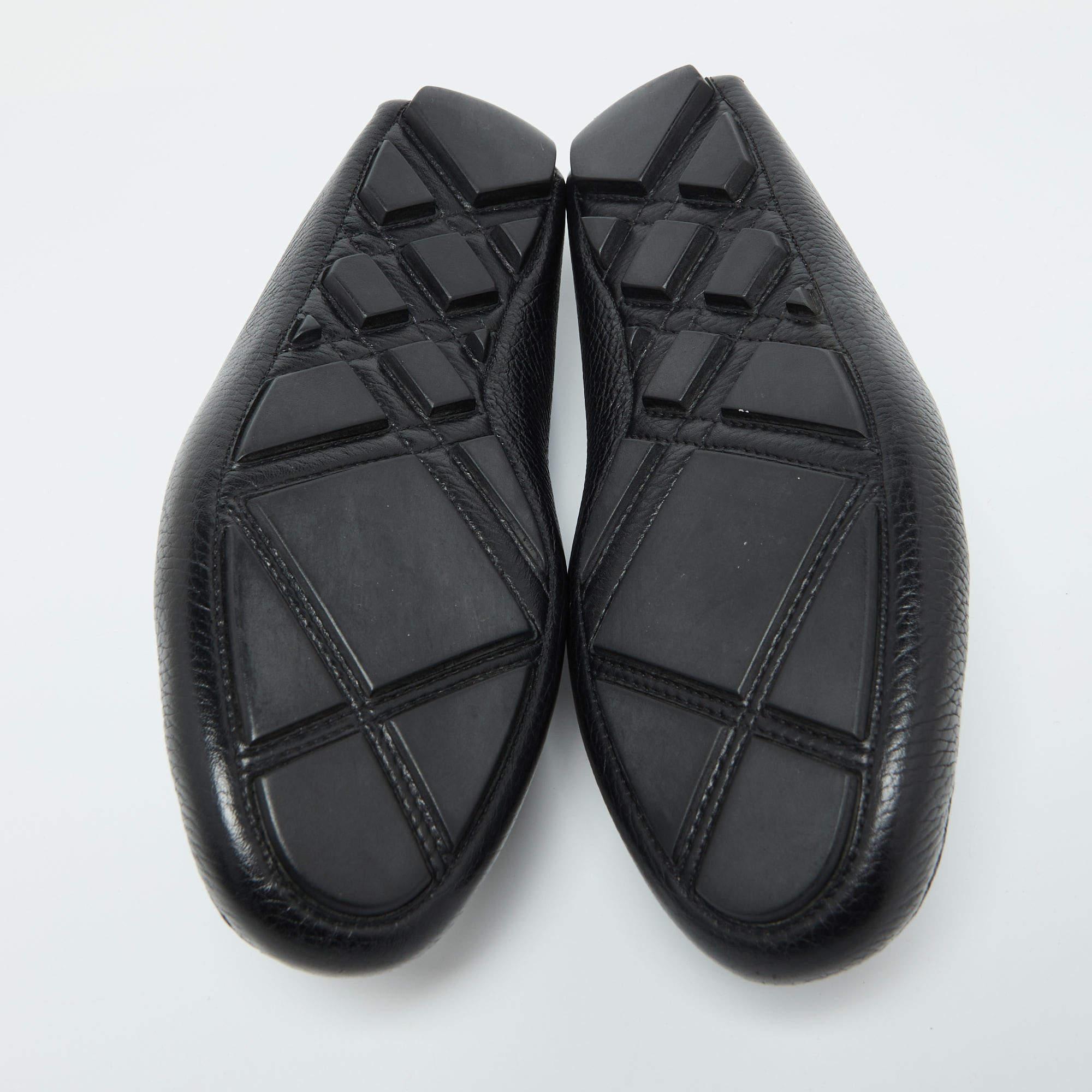 Mocassins en cuir noir Burberry Taille 39 1