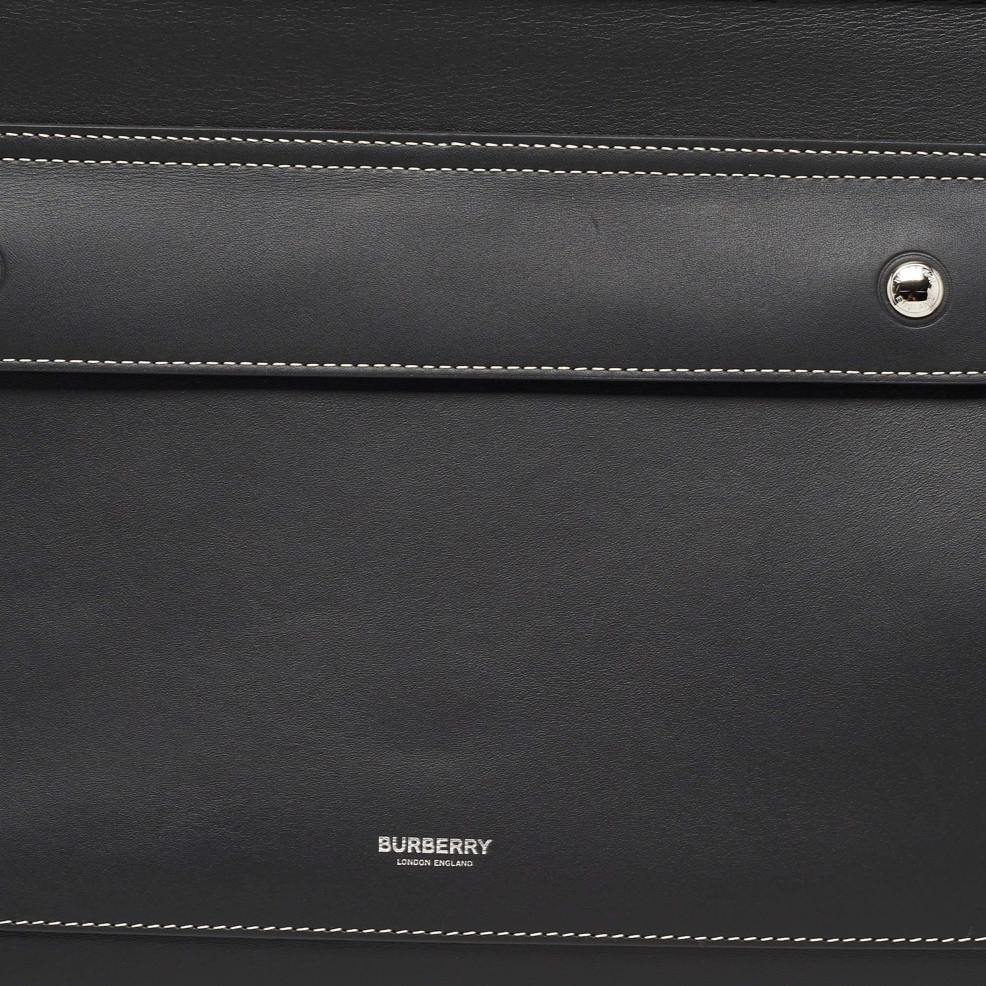 Burberry Black Leather Medium Soft Pocket Tote 11