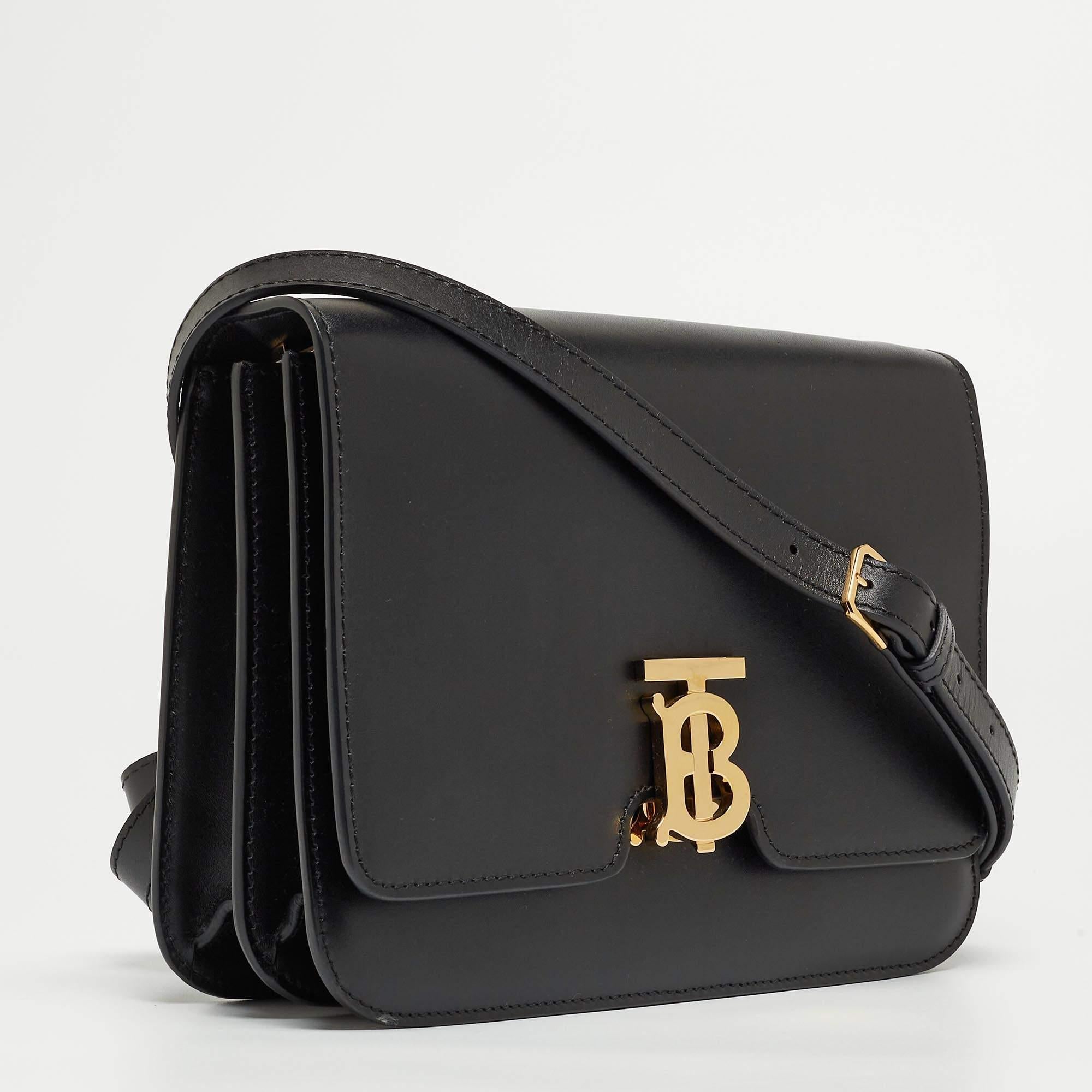 Women's Burberry Black Leather Medium TB Shoulder Bag For Sale