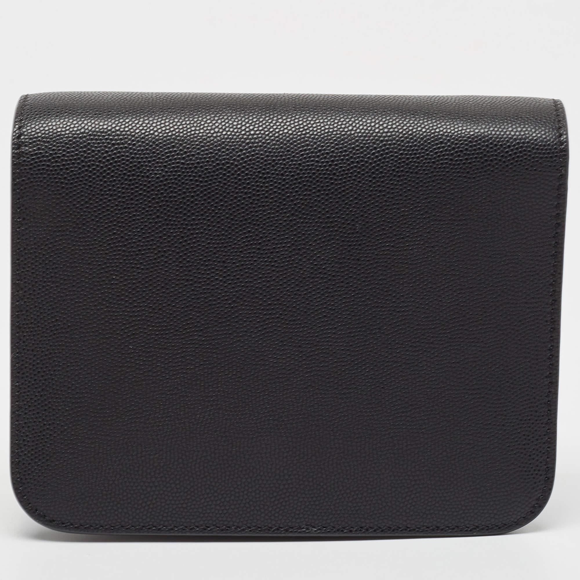Burberry's TB leather shoulder bag is a knowing investment piece. It's highlighted by an elegant TB clasp on the front. It has a lined interior and an adjustable shoulder strap for versatile styling.

Includes: Original Dustbag, Info Booklet, Brand