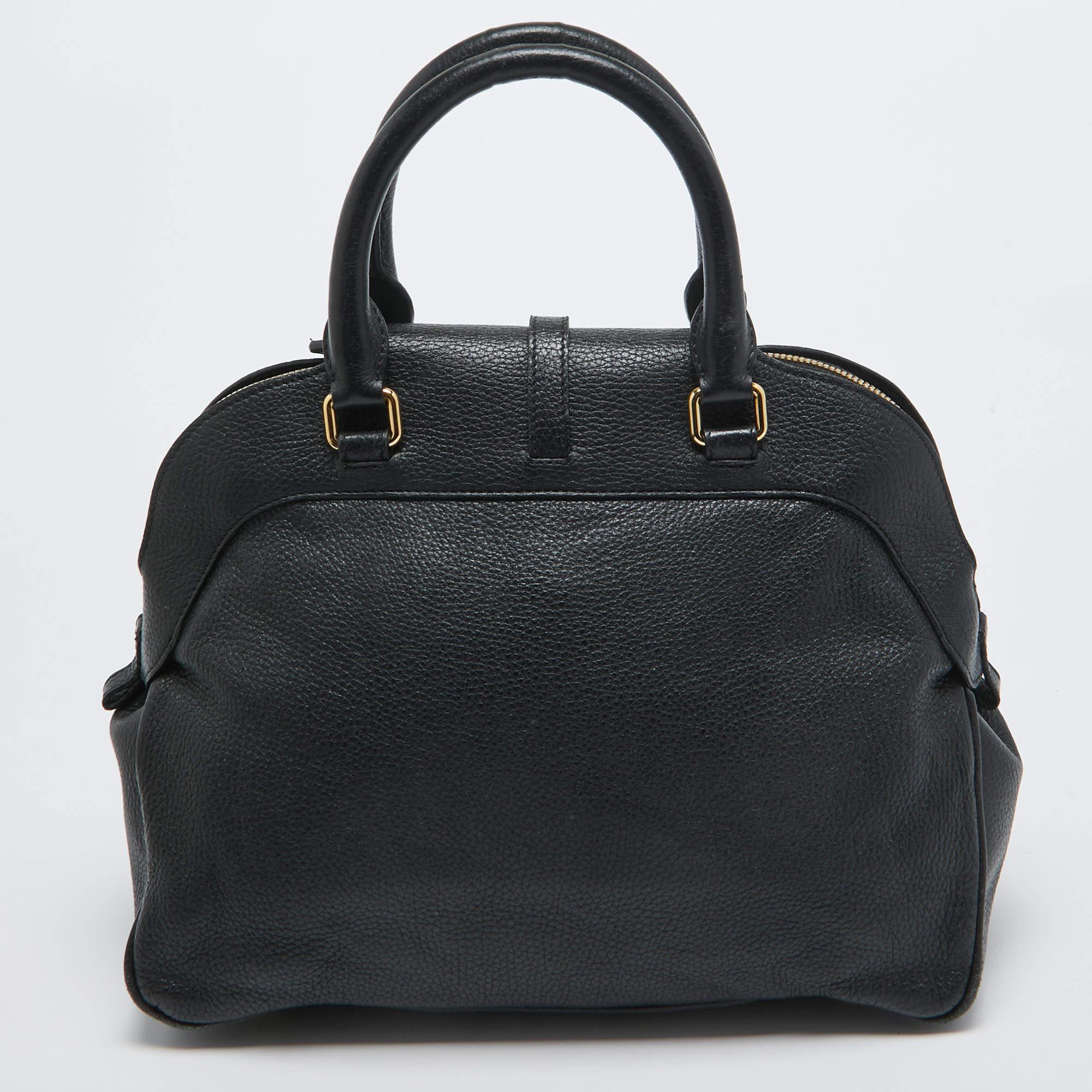 Burberry Schwarze Leder- Padlock-Klappentasche mit Klappe Damen