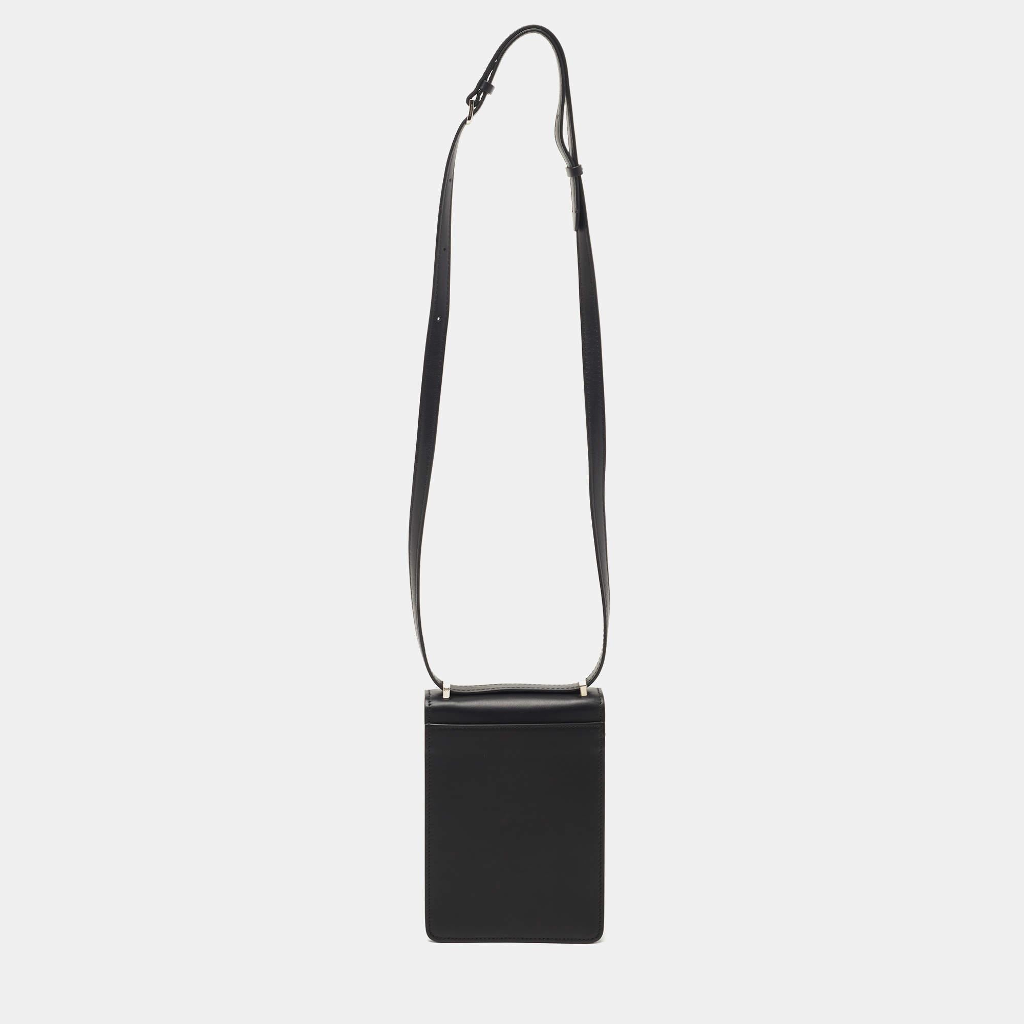 Burberry's Robin crossbody bag is a great investment piece that's super chic too. It's finished with a TB clasp on the flap and has a long shoulder strap so that it can be flaunted in a number of ways.

Includes: Original Dustbag, Brand Tag

