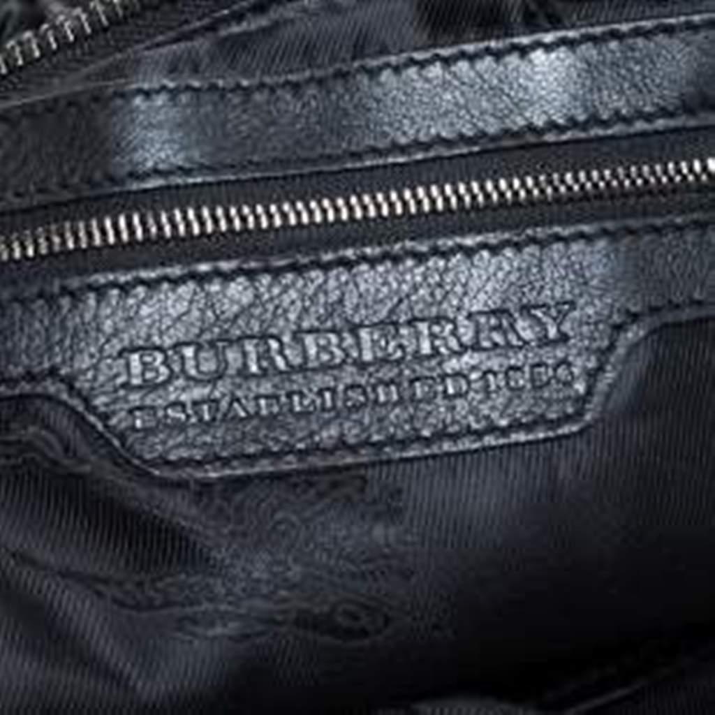 Burberry Lowry Tote aus schwarzem Leder mit Rüschen 1