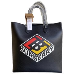 Burberry black leather Shopper