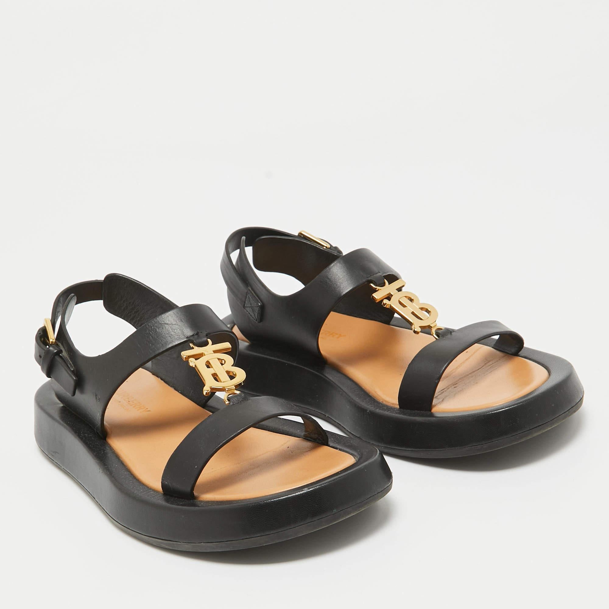 Donna Burberry Sandali in pelle nera misura 37