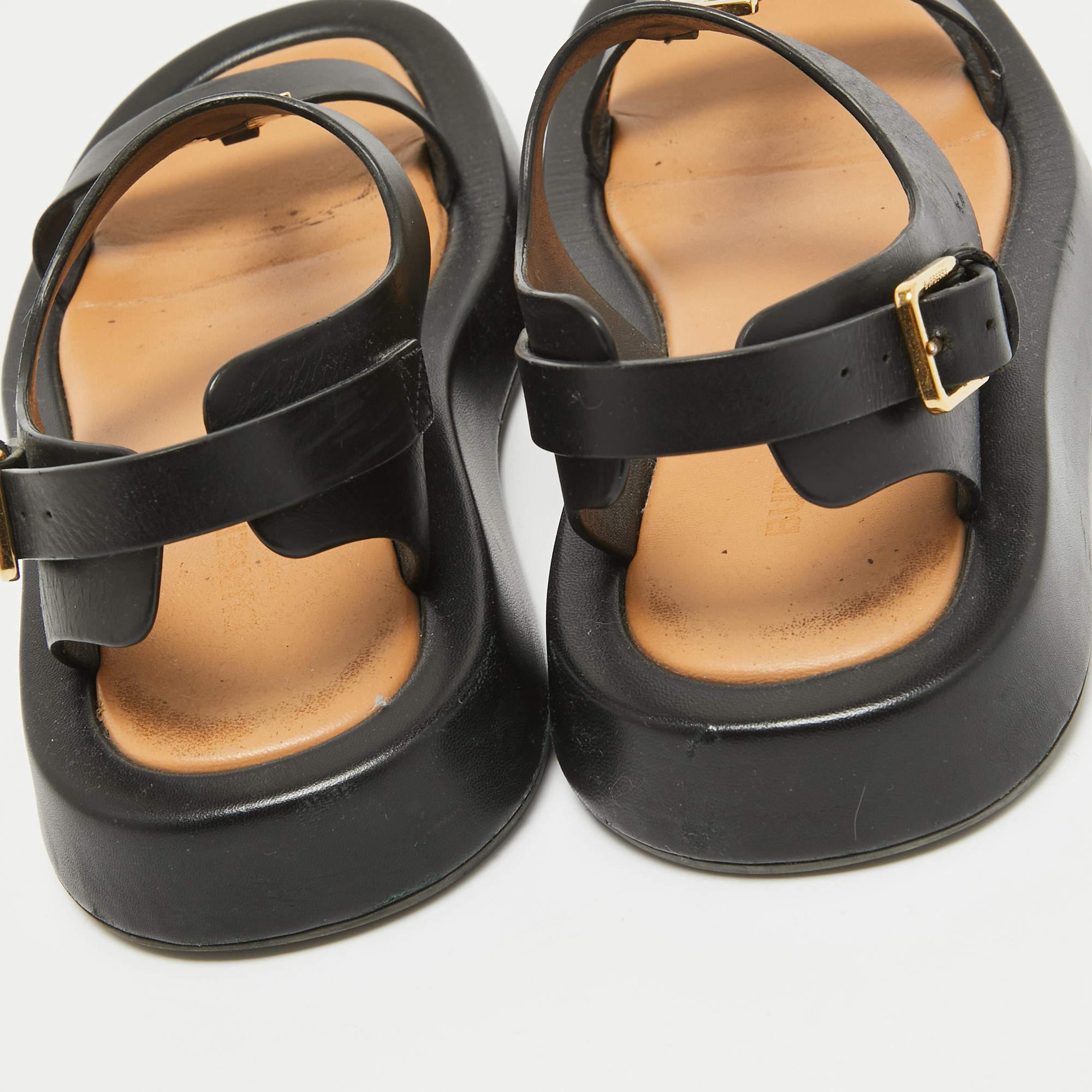 Burberry Sandali in pelle nera misura 37 3