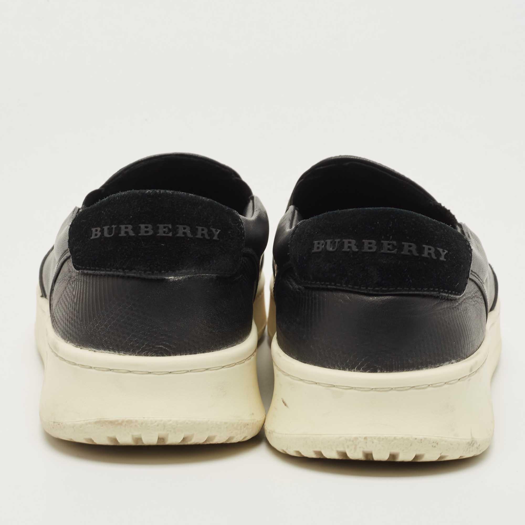 Burberry Black Leather Slip On Sneakers Size 43 For Sale 3