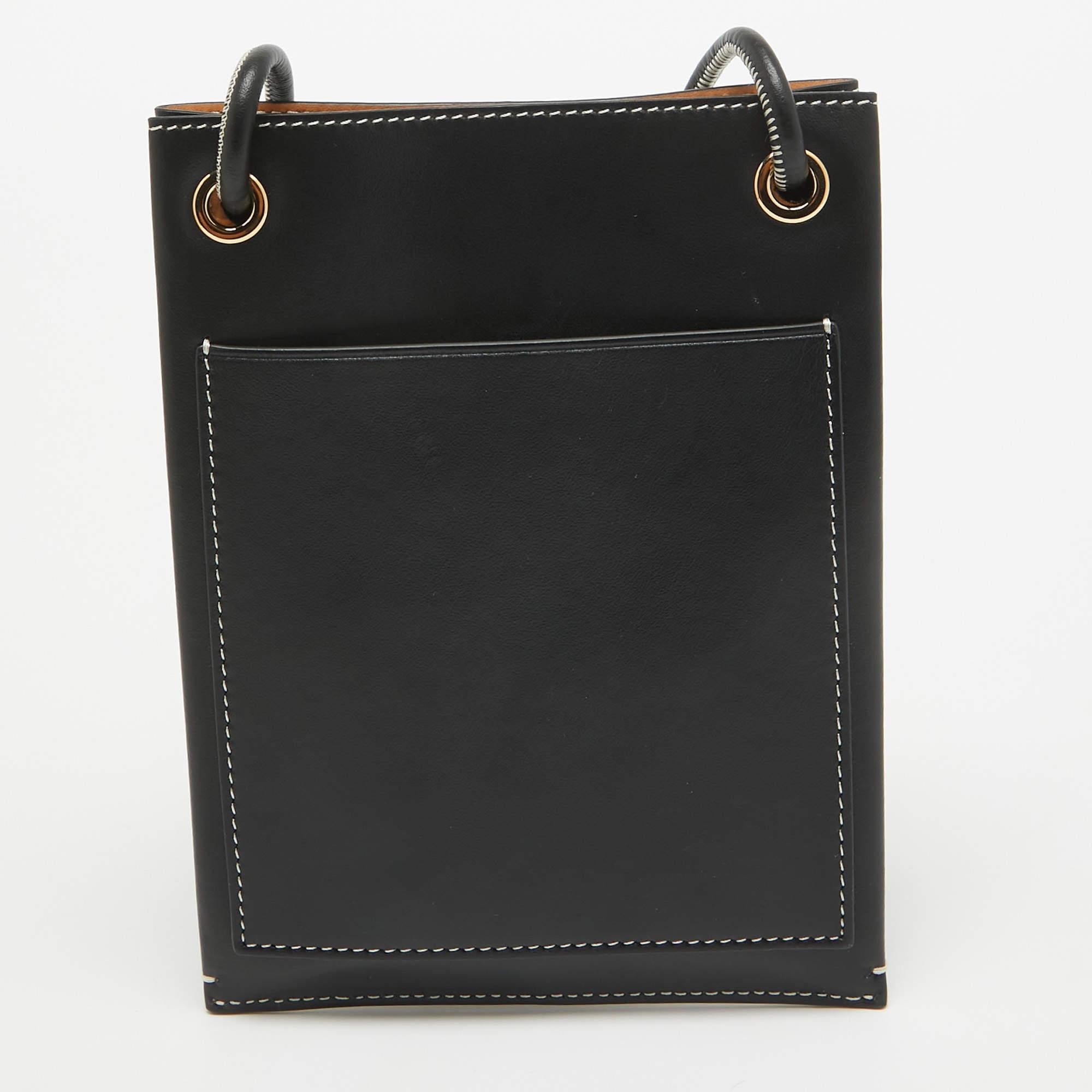 Women's Burberry Black Leather Small Rivet Crossbody Bag For Sale