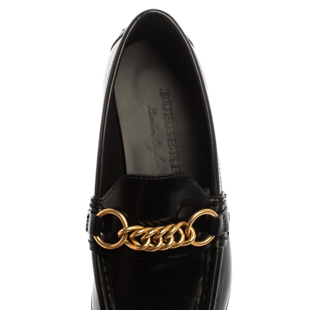 Burberry Black Leather Solway Chain Detail Slip On Loafers Size 40 2