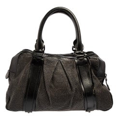 Burberry Borsa a tracolla Ashbury in pelle nera con borchie