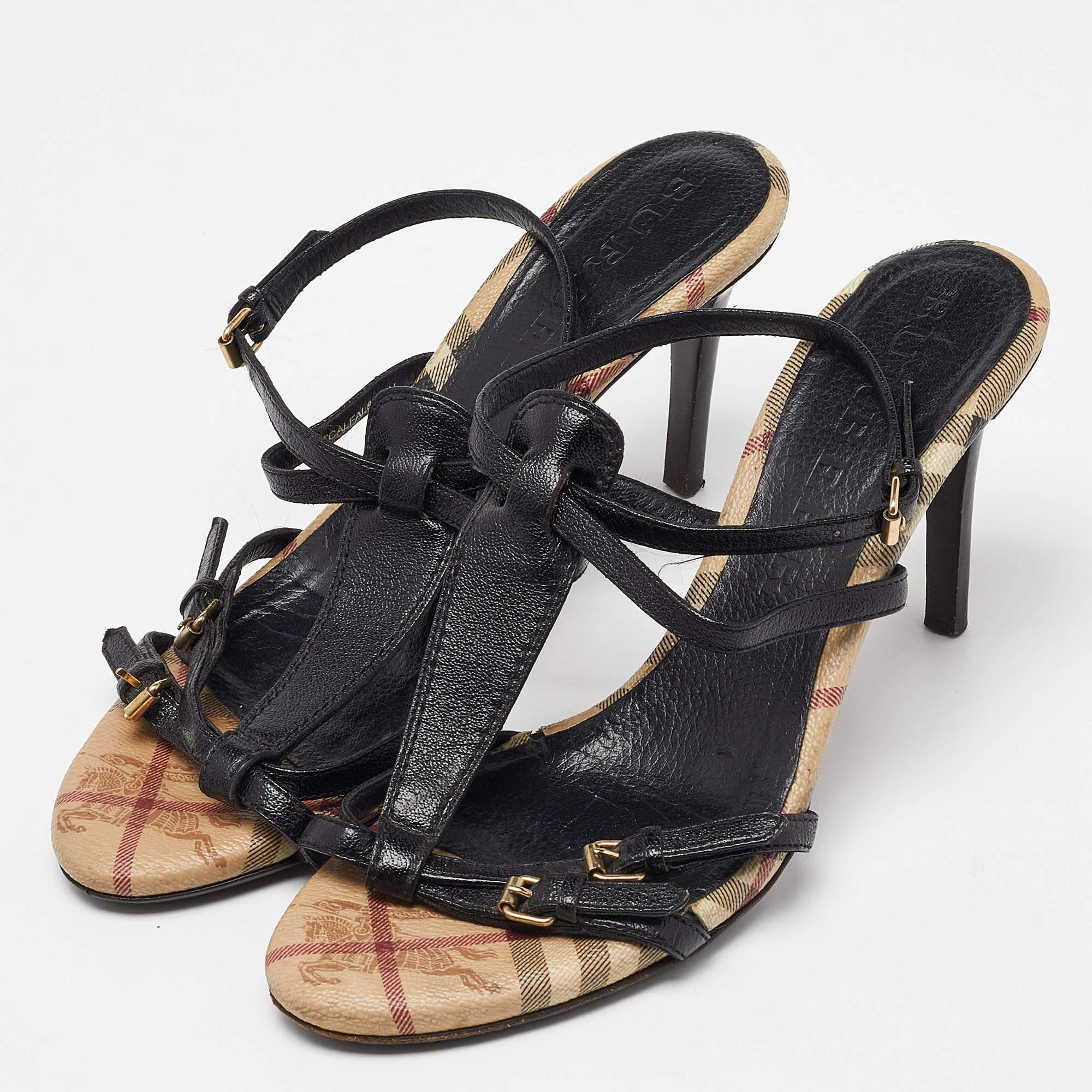 These sandals will frame your feet in an elegant manner. Crafted from quality materials, they display a classy design and comfortable insoles.