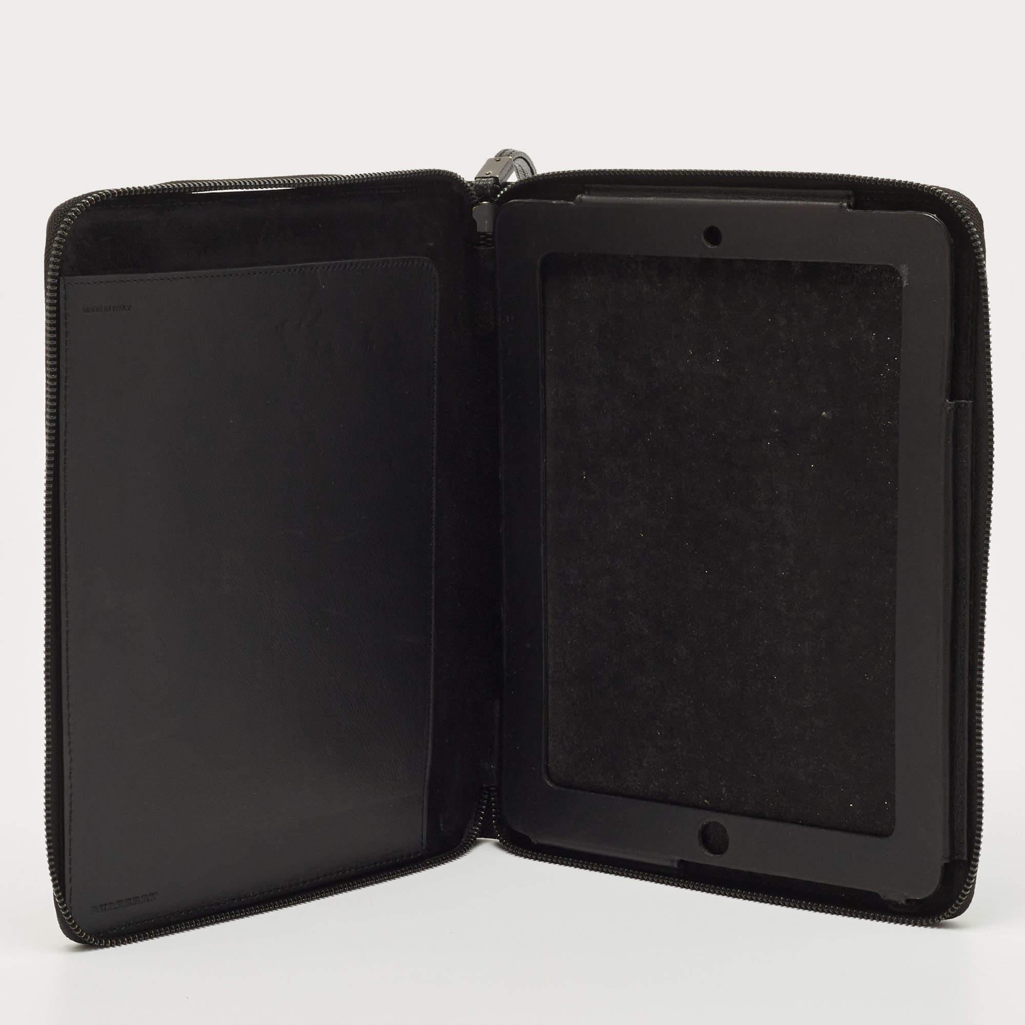 Burberry Black Leather Tablet Case For Sale 4
