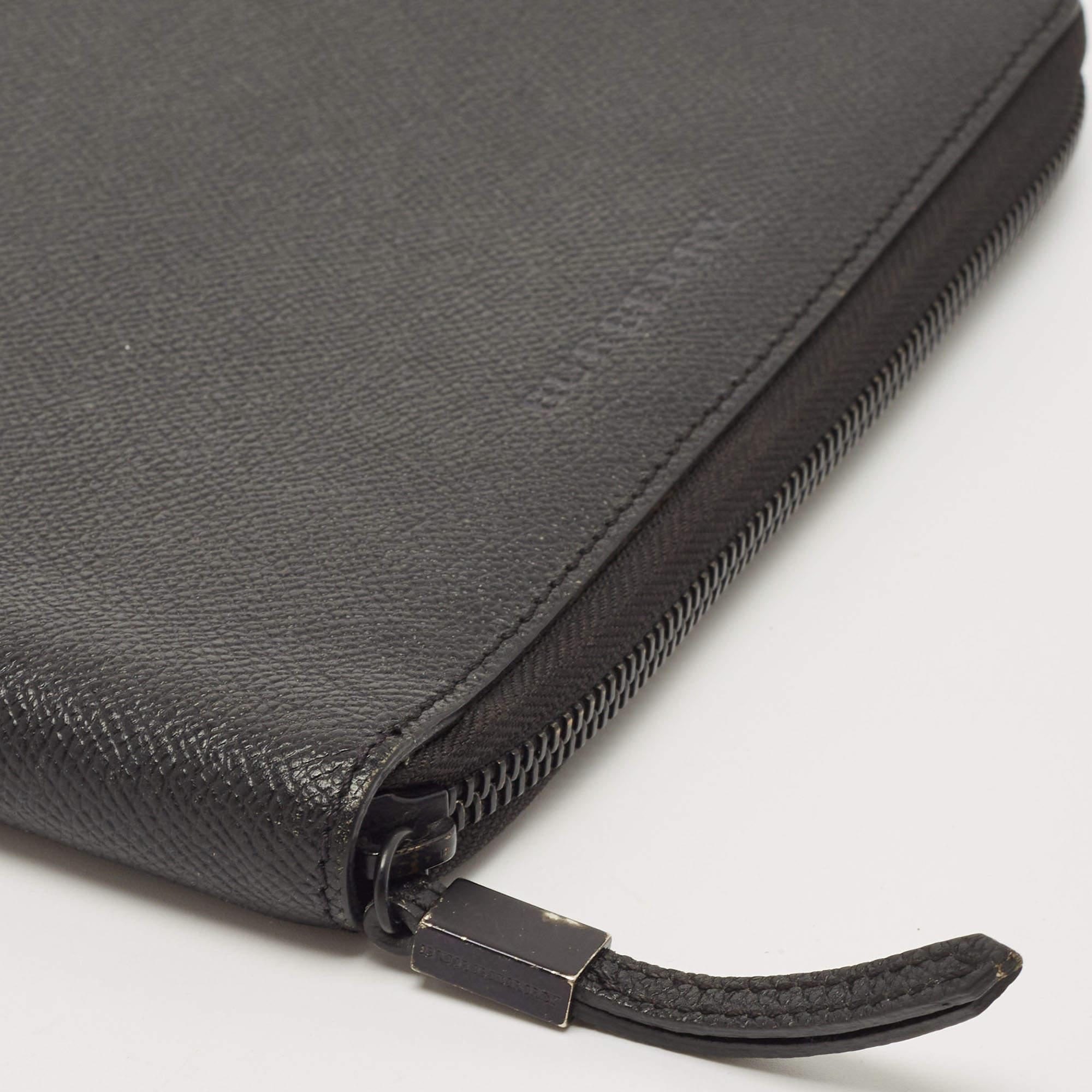 Burberry Black Leather Tablet Case For Sale 5