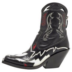 Burberry Black Leather Topstitch Applique Matlock Cowboy Ankle Boots Size 38