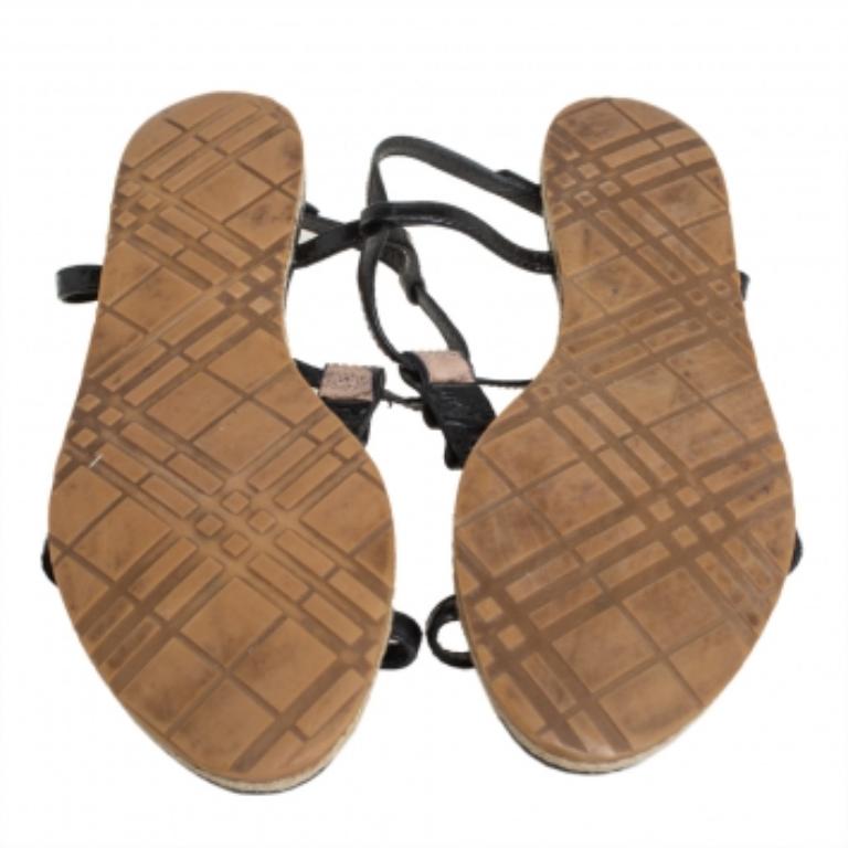 Burberry Black Leather Westerdale T Strap Espadrille Flat Sandals Size 40 For Sale 3