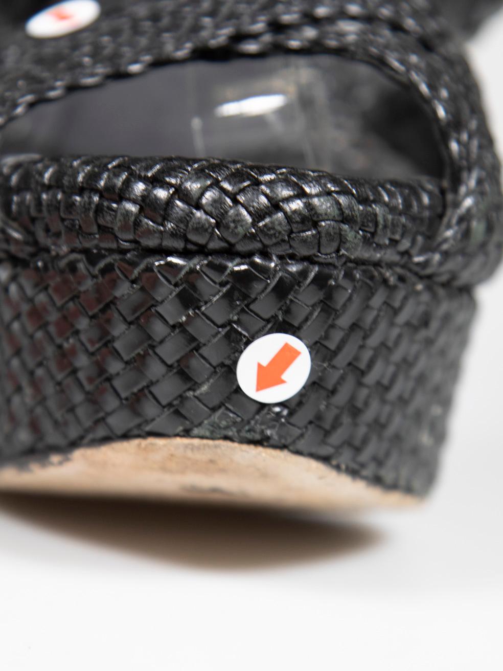 Burberry Black Leather Woven Heel Sandals Size IT 38.5 For Sale 6