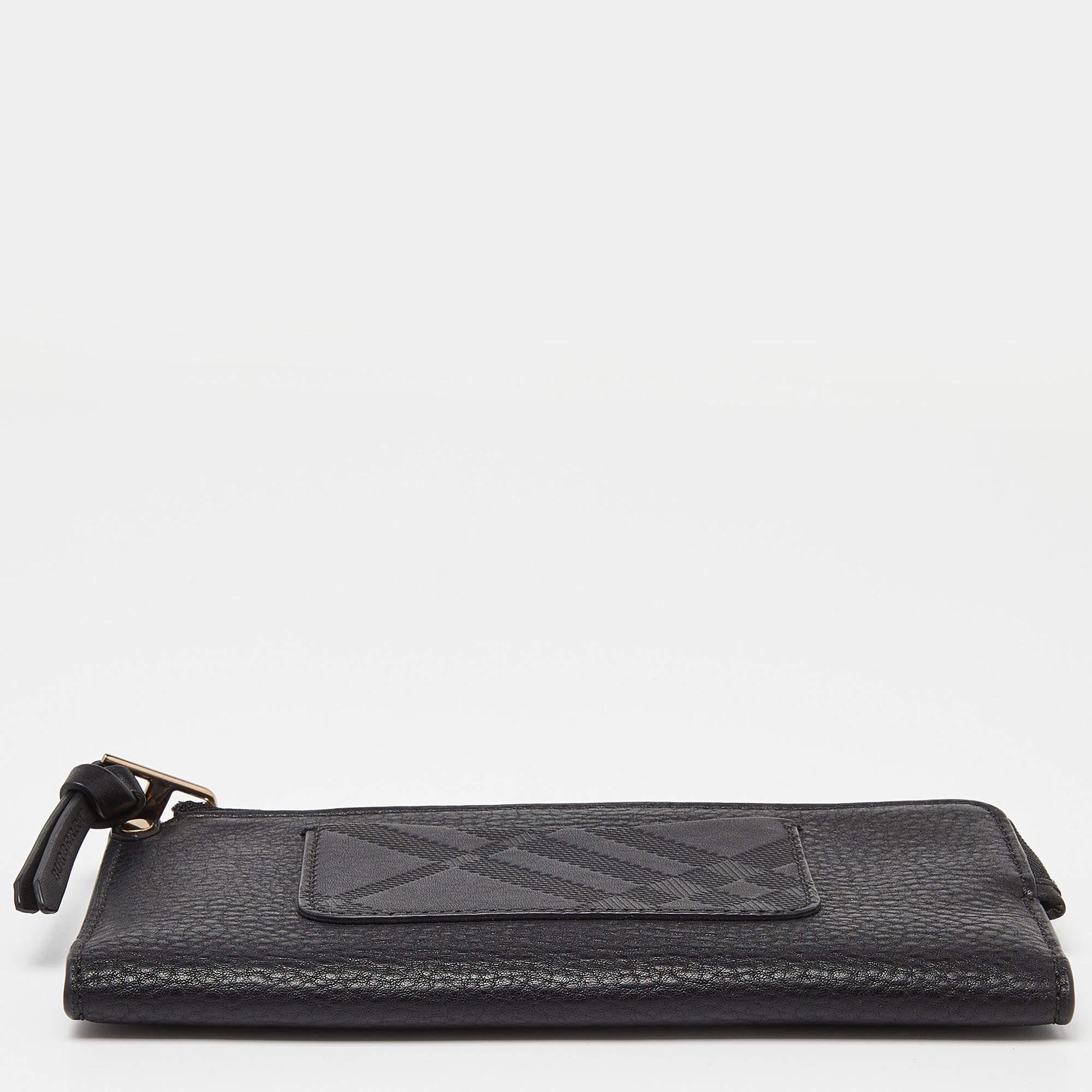 Burberry Black Leather Zip Bifold Wallet 3