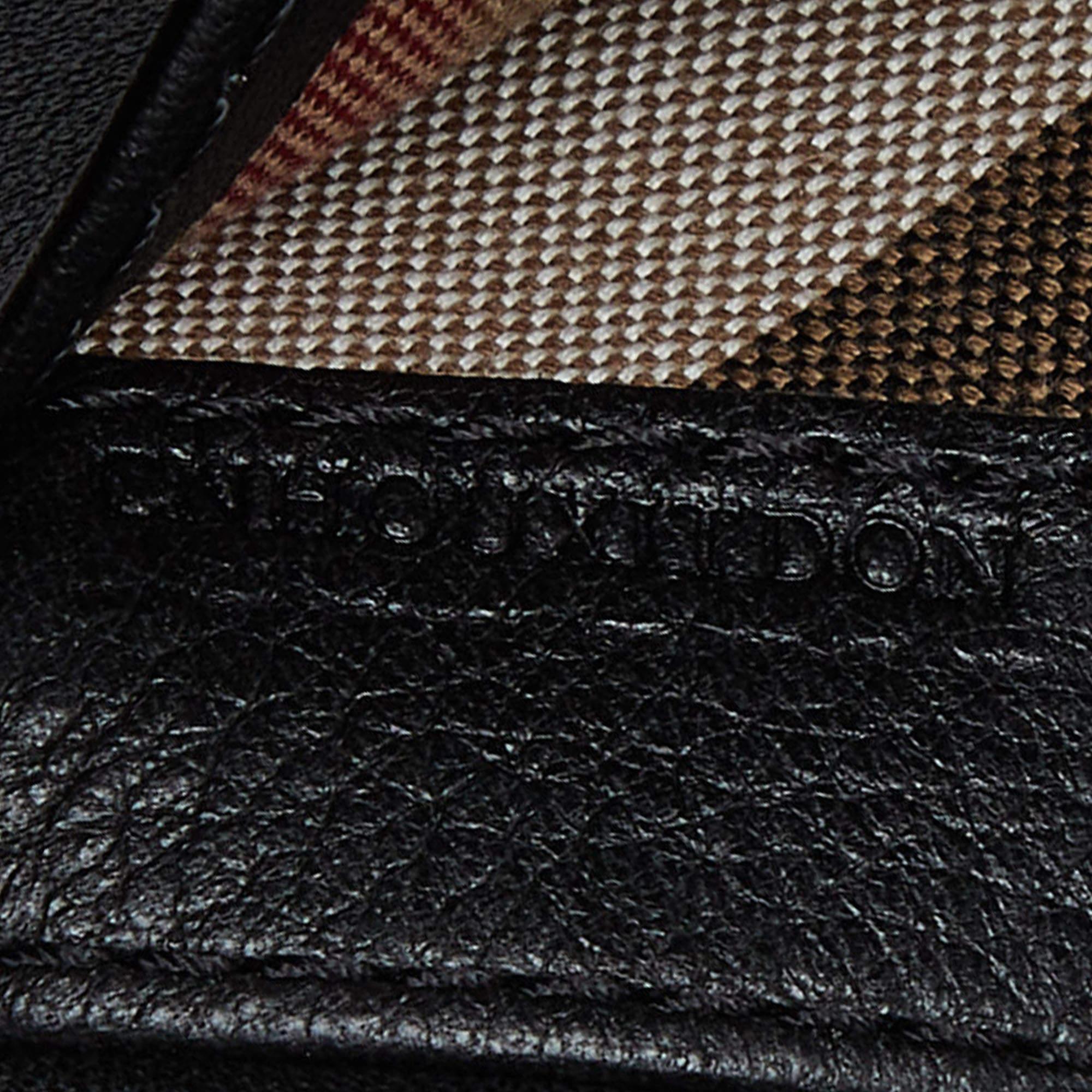 Burberry Black Leather Zip Bifold Wallet 5