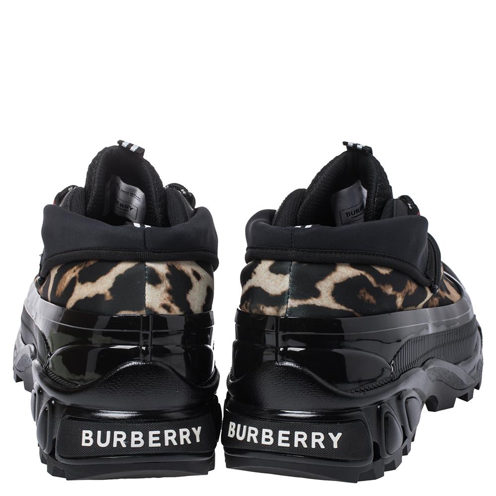 Burberry Black Mesh And Leopard Print Satin Arthur Low Top Sneakers Size 44 In New Condition In Dubai, Al Qouz 2