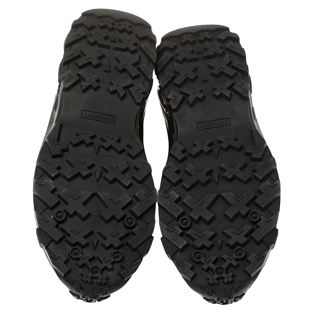 Burberry Black Mesh And Leopard Print Satin Arthur Sneakers Size 37 In New Condition In Dubai, Al Qouz 2