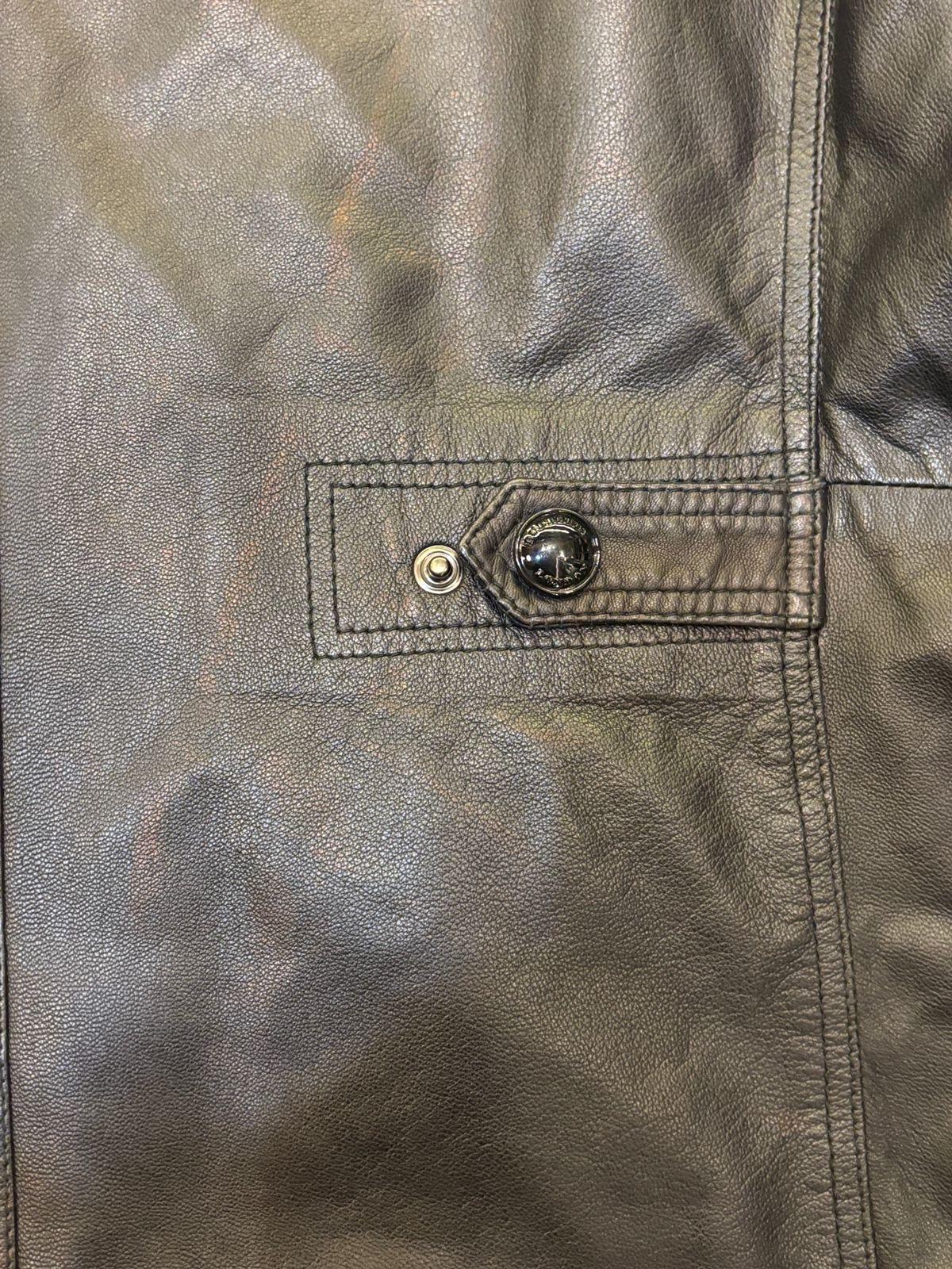 Burberry Schwarze Lammfell-Lederjacke mit mehreren Taschen im Angebot 5