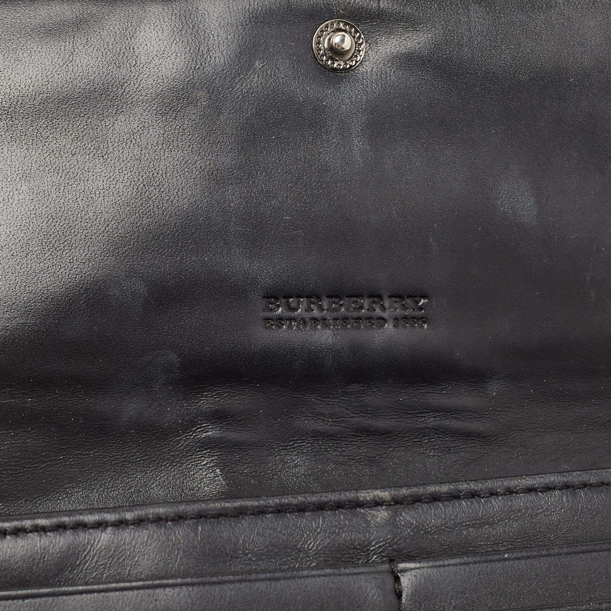 Burberry Black Novacheck Canvas and Patent Leather Penrose Continental Wallet 5