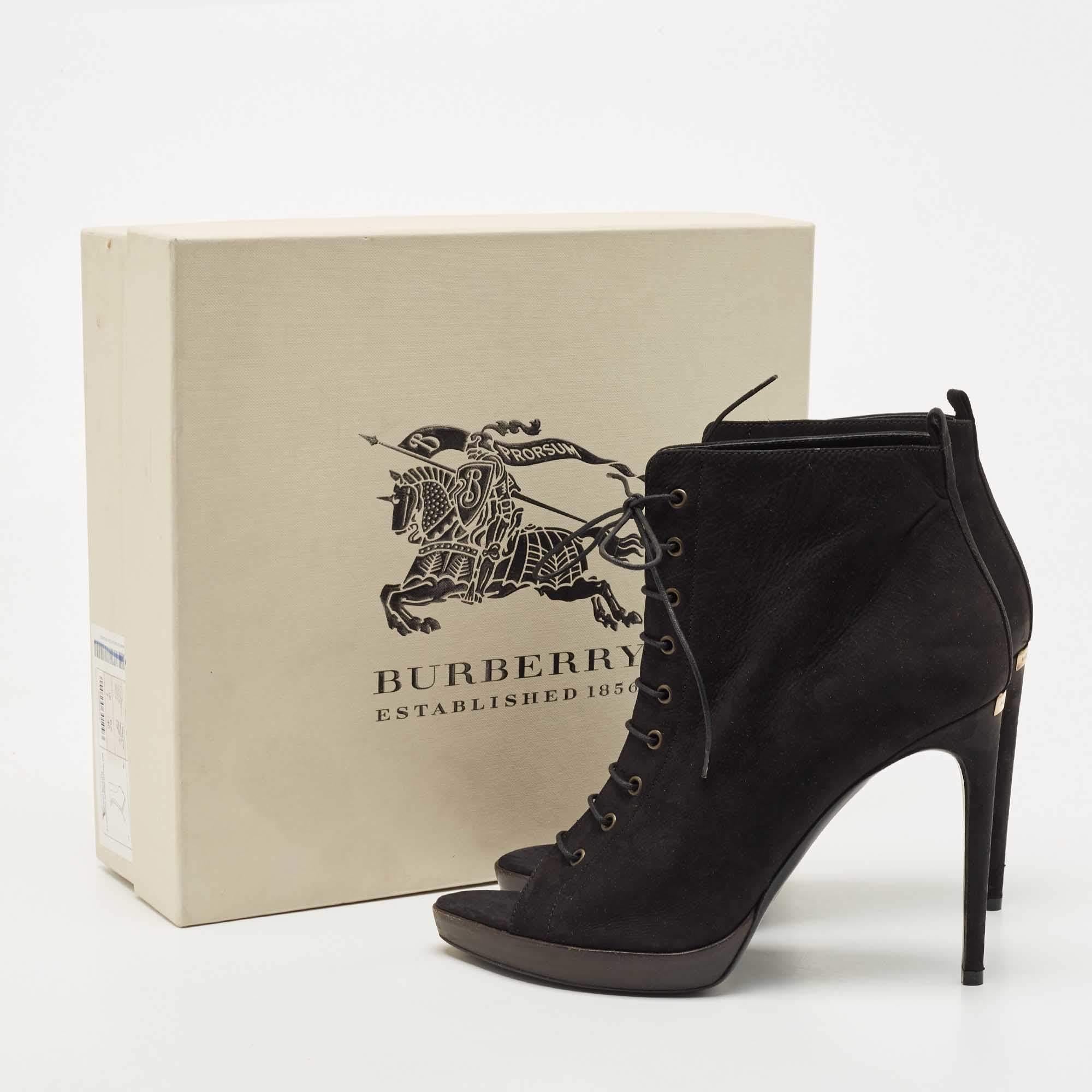 Burberry Black Nubuck Leather Peep Toe Lace Up Ankle Boots Size 40 For Sale 4