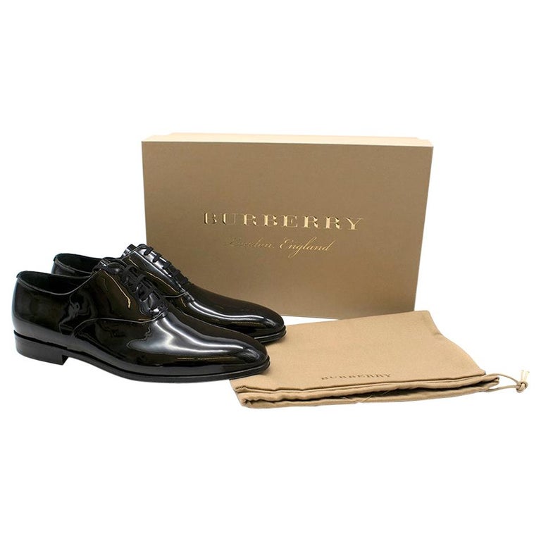 poets Sobbing Abrasive Burberry Black Patent Leather Oxford Shoes 42 at 1stDibs