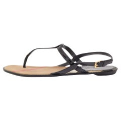 Burberry Black Patent Leather Thong Flat Sandals Size 36