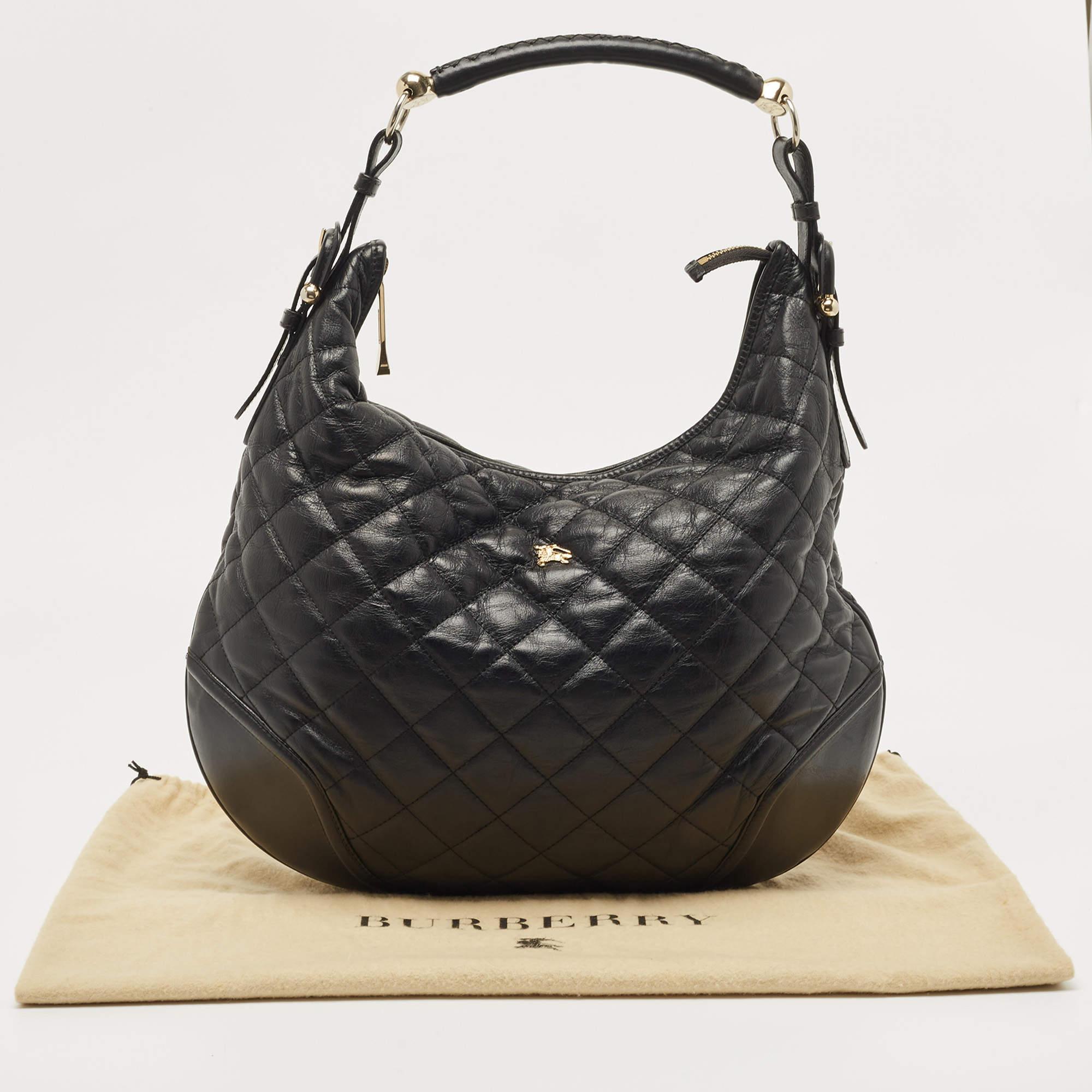 Burberry Black Quilted Leather Hoxton Hobo For Sale 13