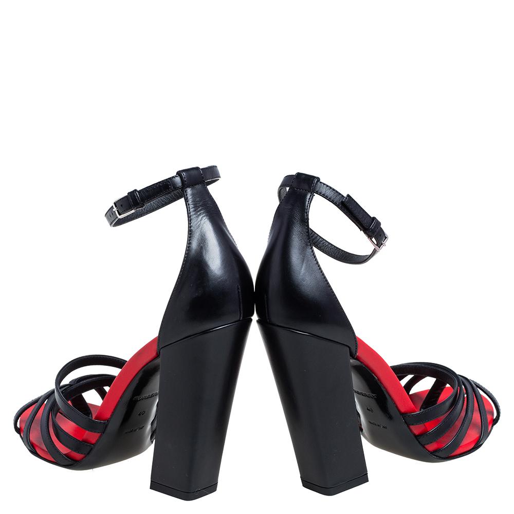 Burberry Black/Red Leather Hove Heel Ankle Strap Sandals Size 39 For Sale 3