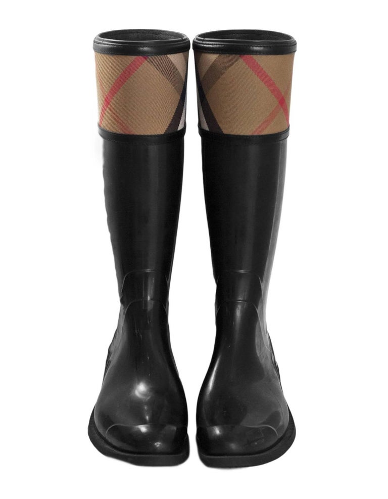Burberry Black Rubber Crosshill Housecheck Rain Boots Sz 39 at 1stDibs |  burberry black rain boots