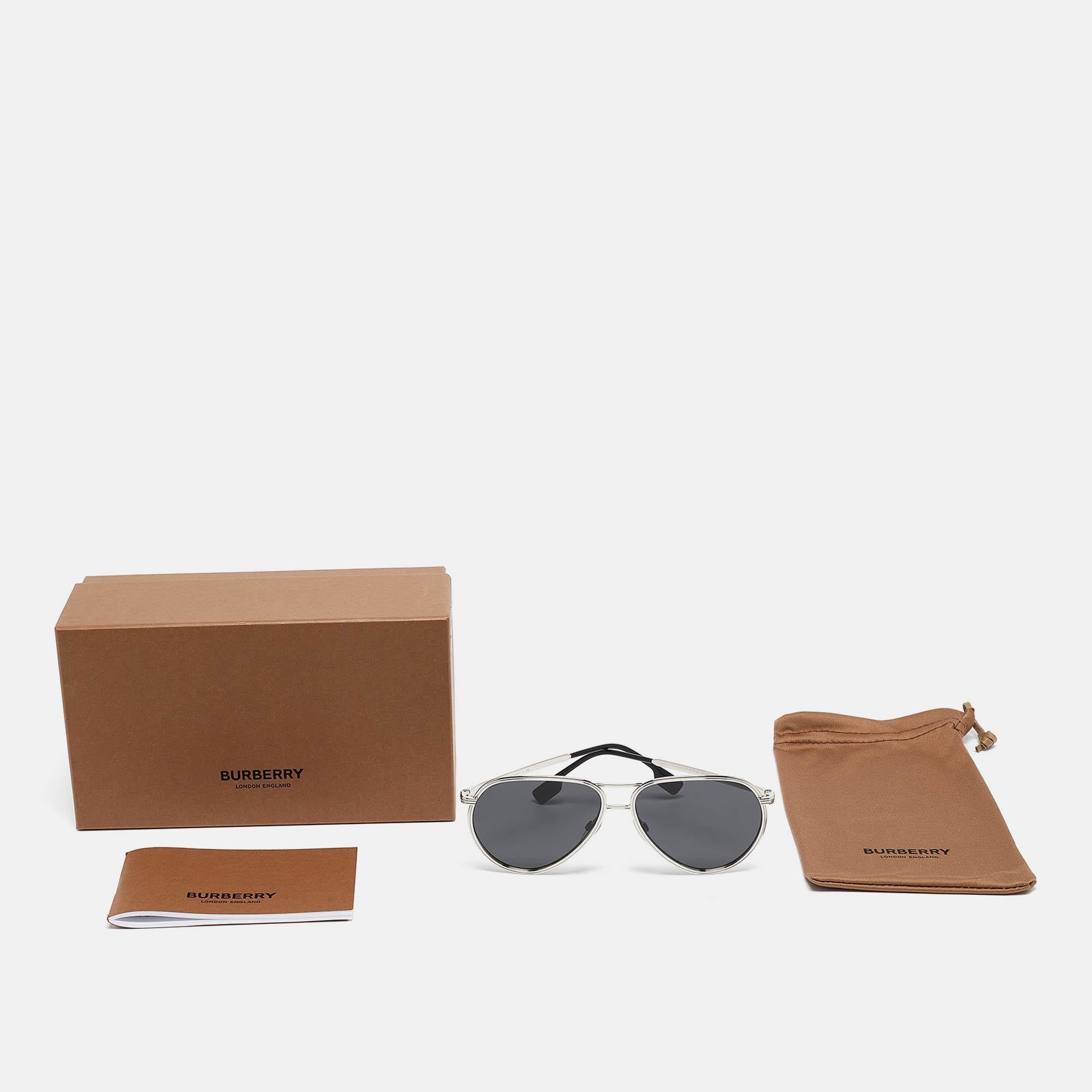 Burberry Black/Silver B 3135 Scott Aviator Sunglasses In Good Condition In Dubai, Al Qouz 2