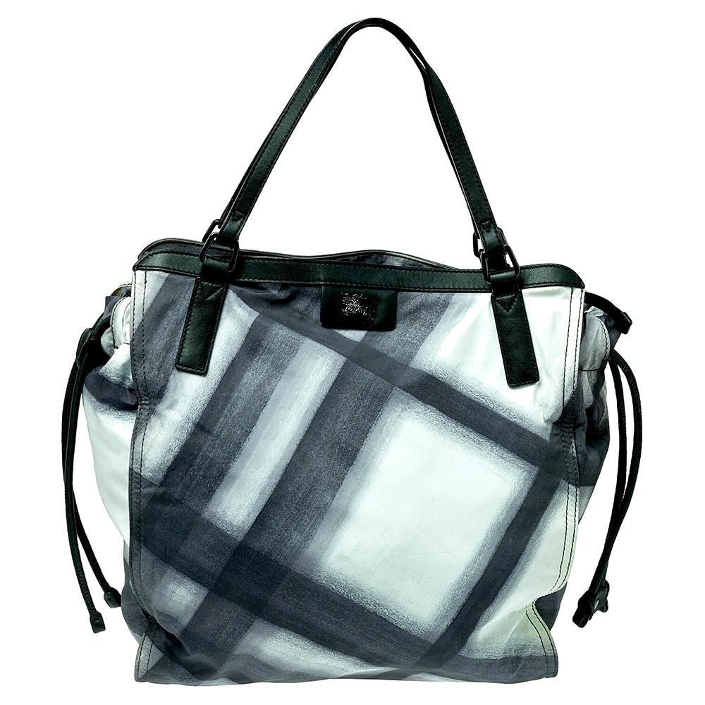Burberry Black Smoked Check Nylon and Leather Buckleigh Tote For Sale
