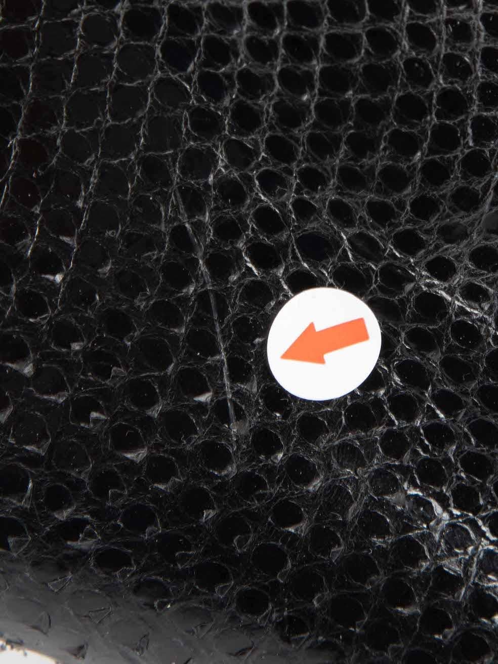 Burberry talons à lacets en peau de serpent noir Taille IT 37 en vente 1