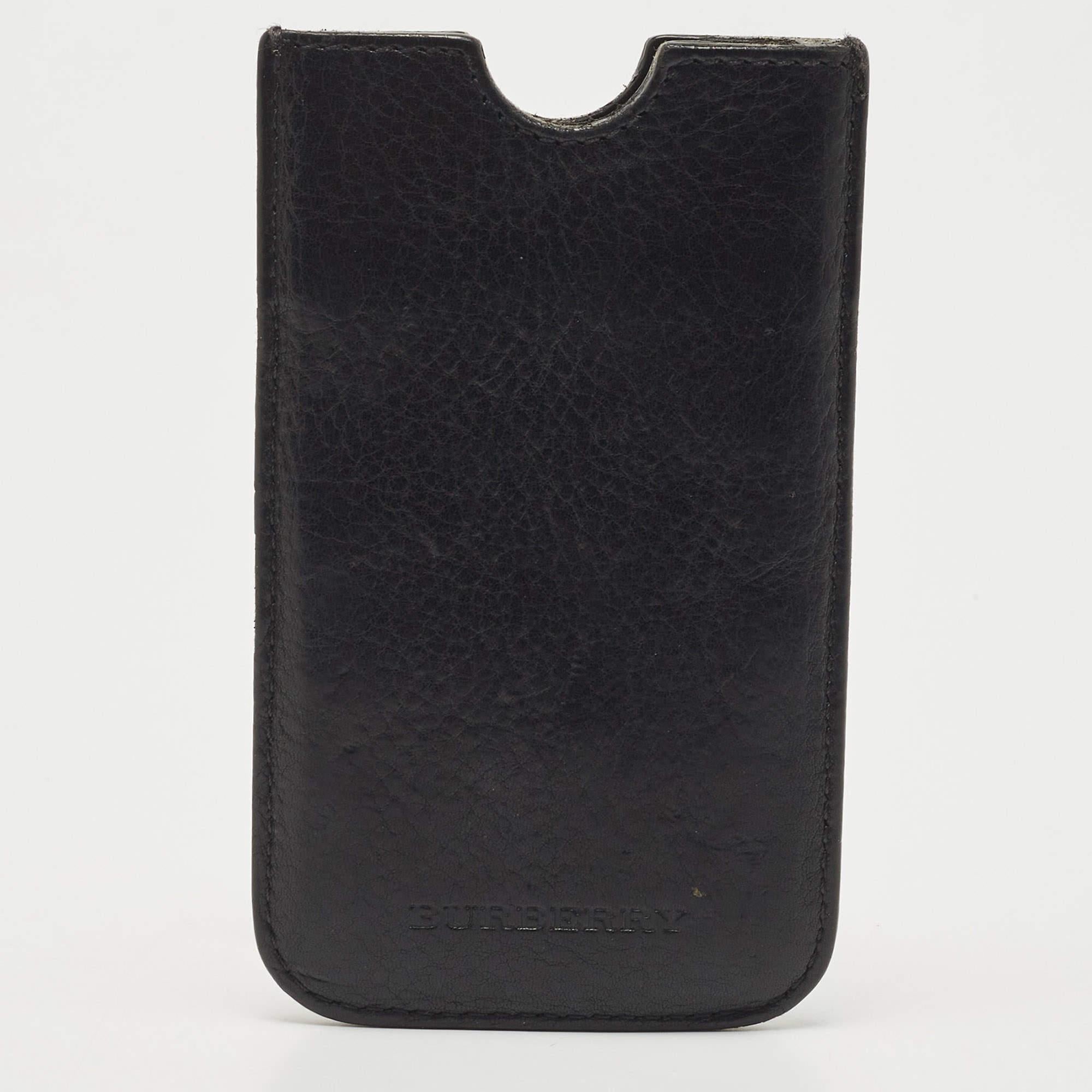 Burberry Black Spike Studded Leather Phone Pouch For Sale 2