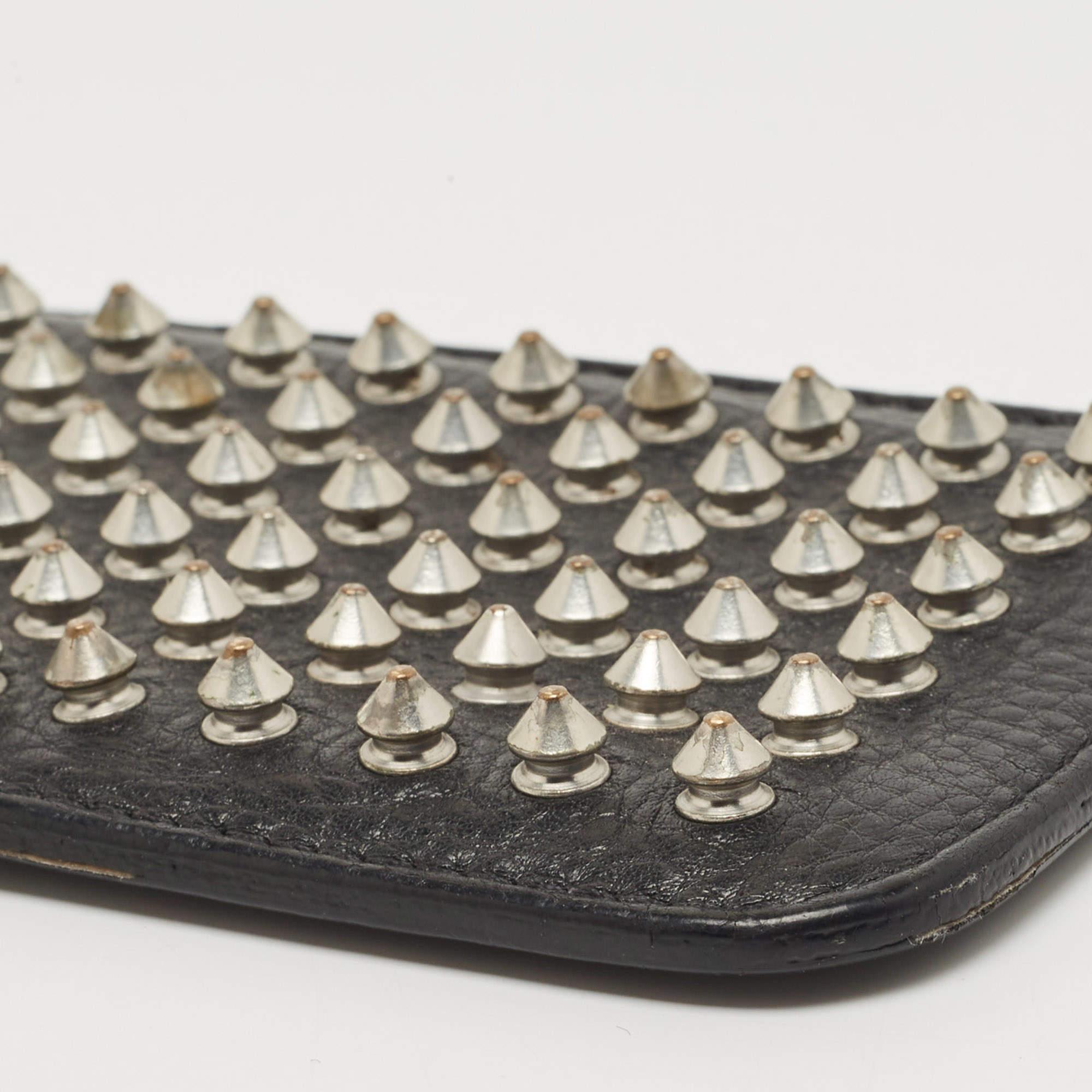 Burberry Black Spike Studded Leather Phone Pouch For Sale 5