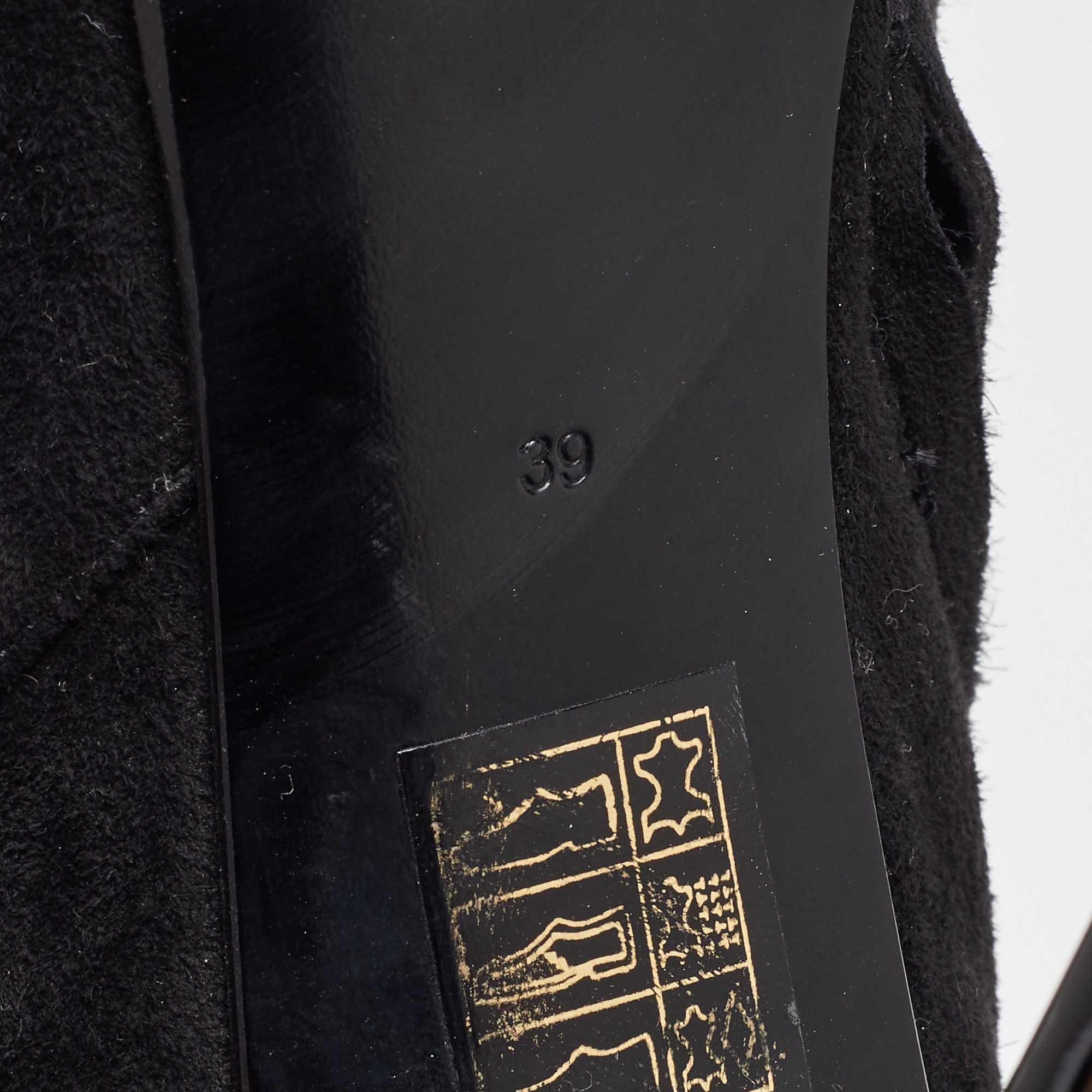 Burberry - Bottes en daim noir Caitlin à hauteur du genou - Taille 39 en vente 2