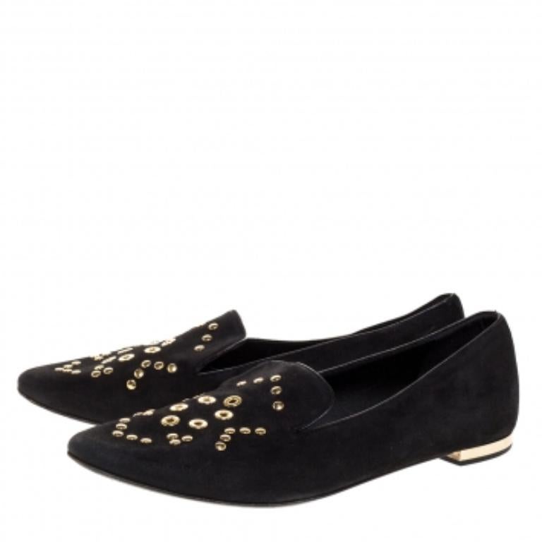 These slippers from Burberry are well-made and oh, so gorgeous! They are covered in eyelet details and lined with leather on the insoles to provide soft comfort to your feet. Easy to slip on, they are surely going to add shine to your ensembles