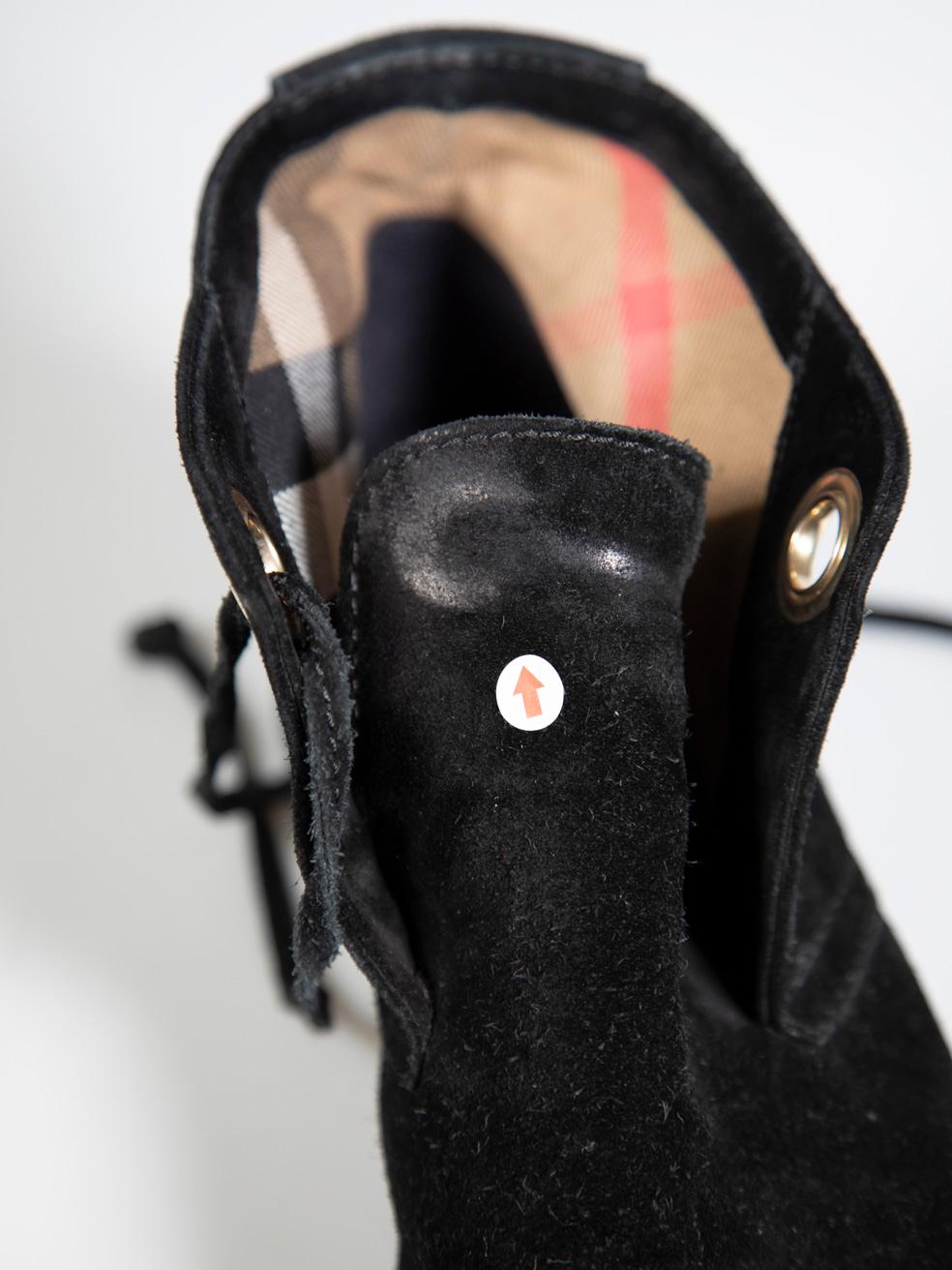 Burberry - Bottes en daim noir Nova doublées de carreaux - Taille IT 39 2