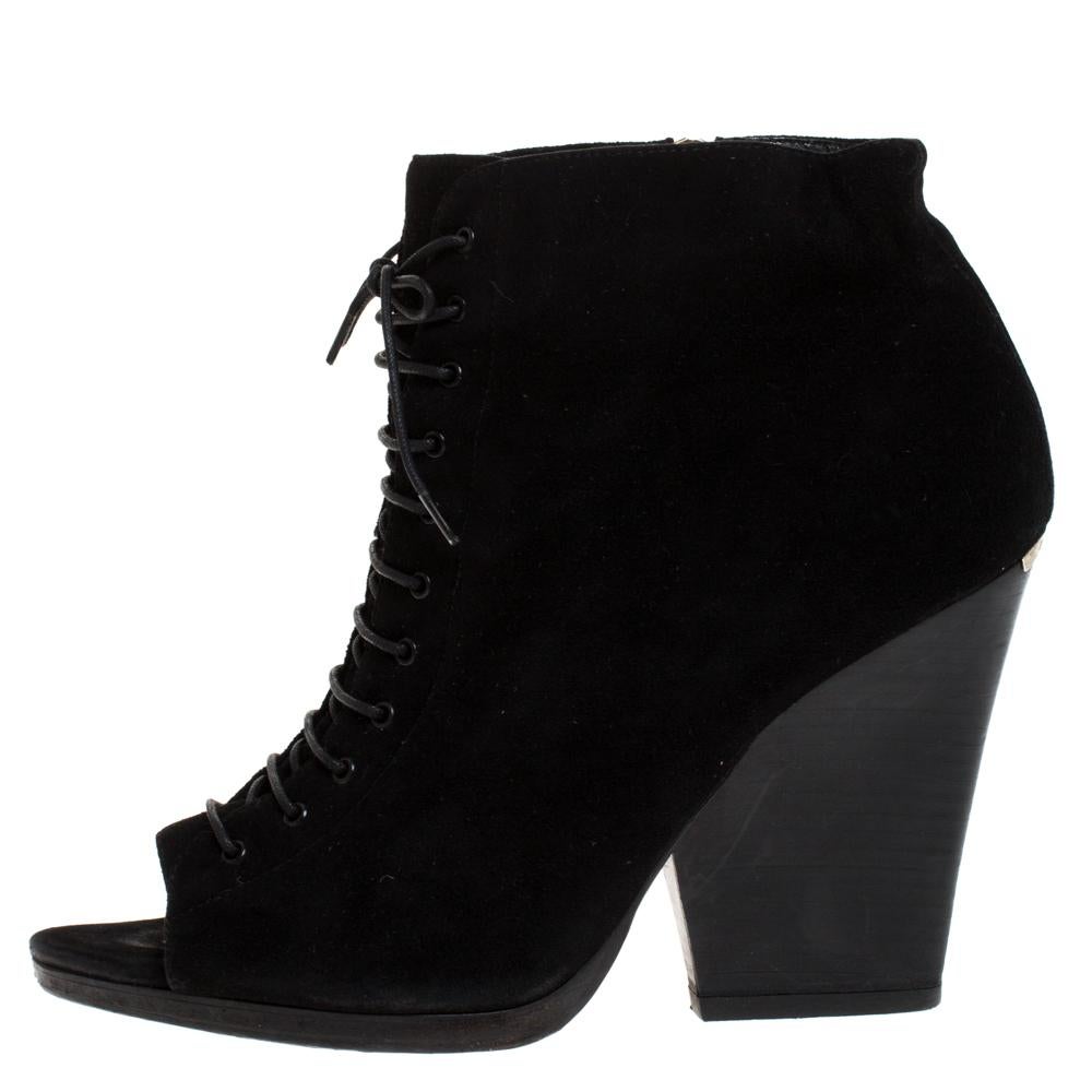 Burberry Black Suede Peep Toe Lace Up Booties Size 39 For Sale 2